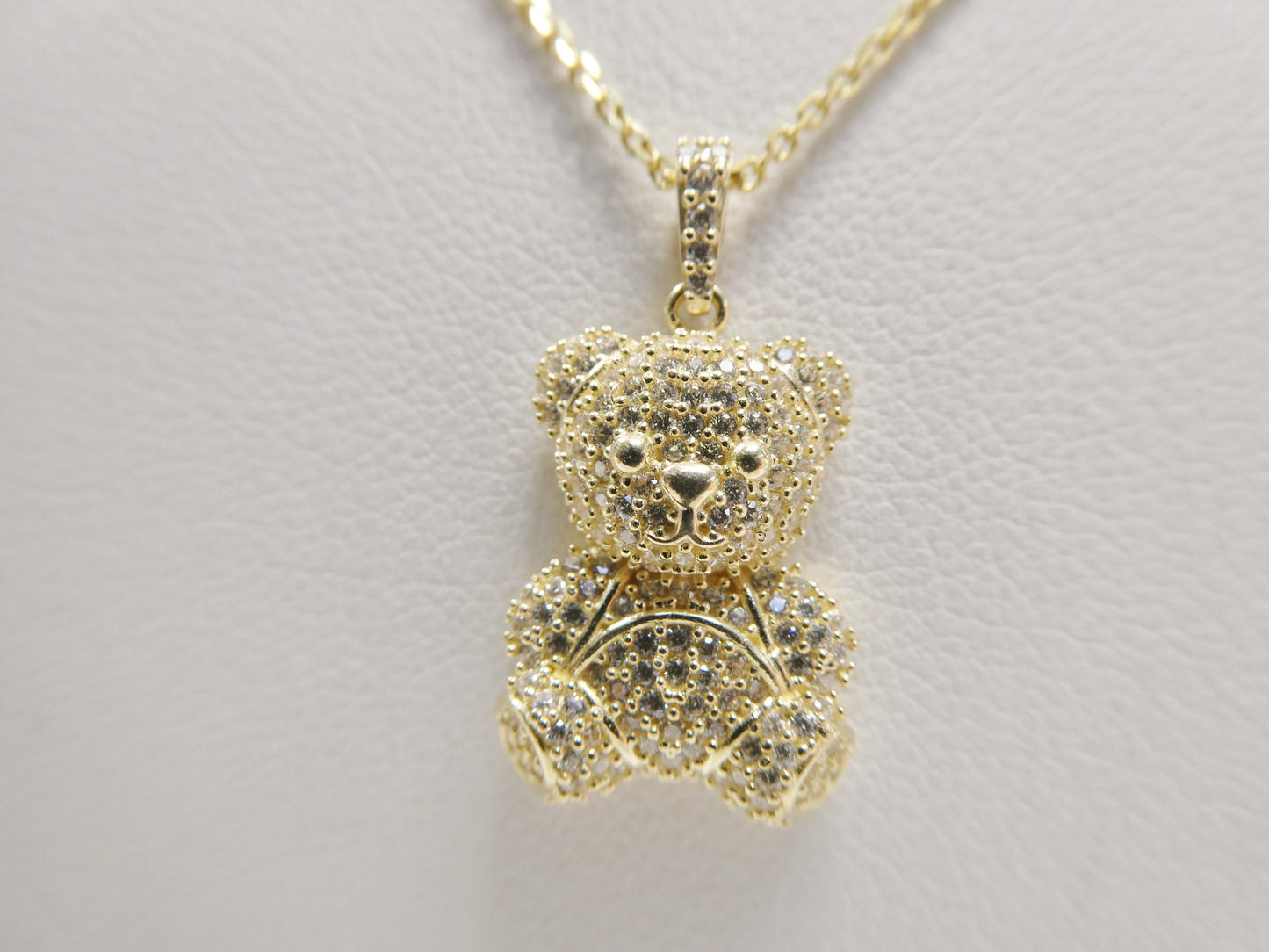 10k real solid yellow gold teddy bear pendent and 18 inch cable necklace