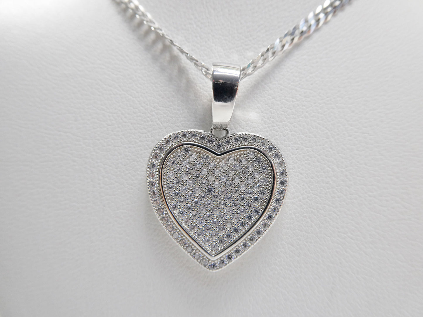 real 925 sterling silver 18 inch flat chain and heart pendent charm