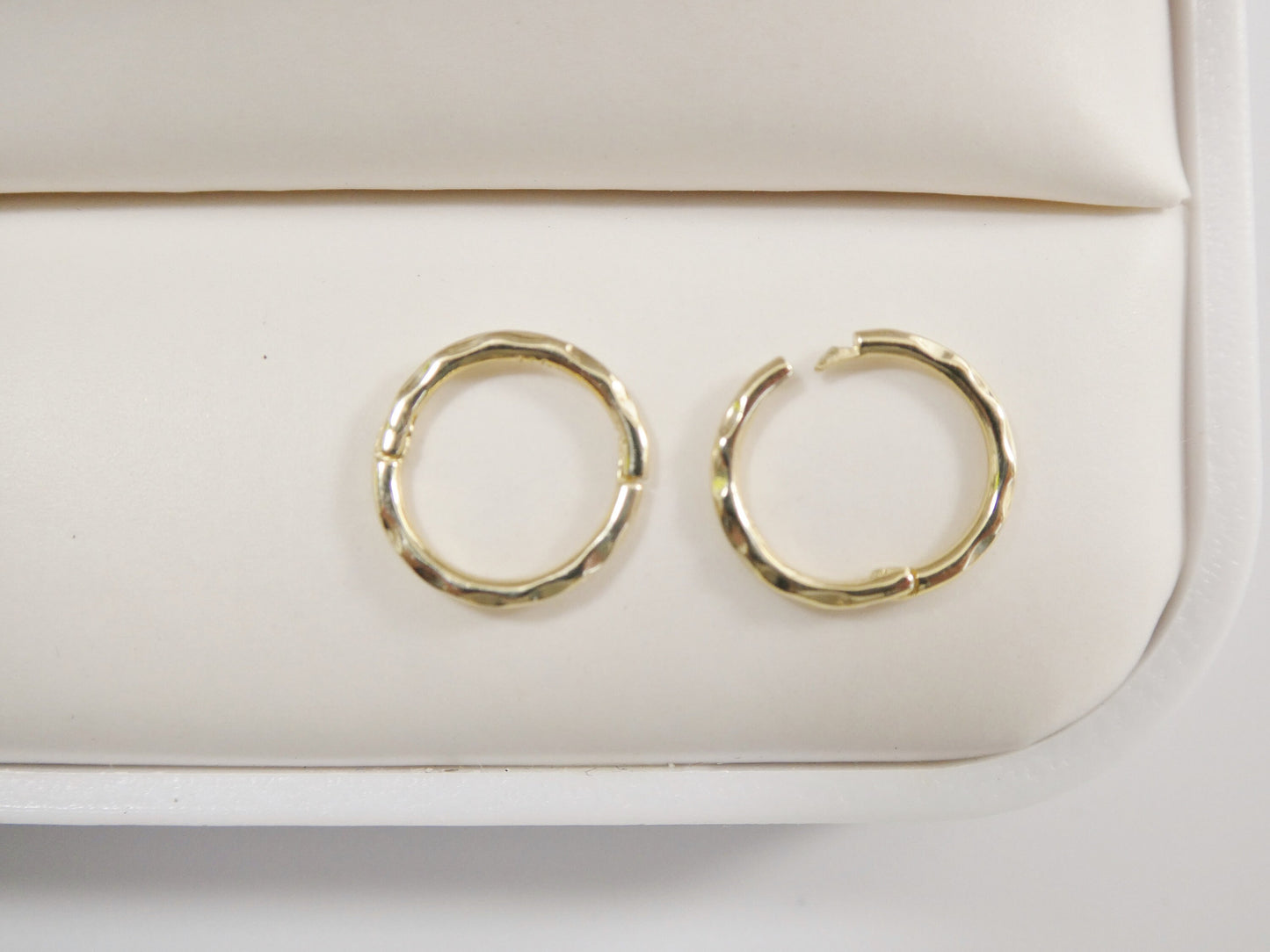 real 10k solid yellow gold diamond cut 10mm hidden lock clasp small hoop earring