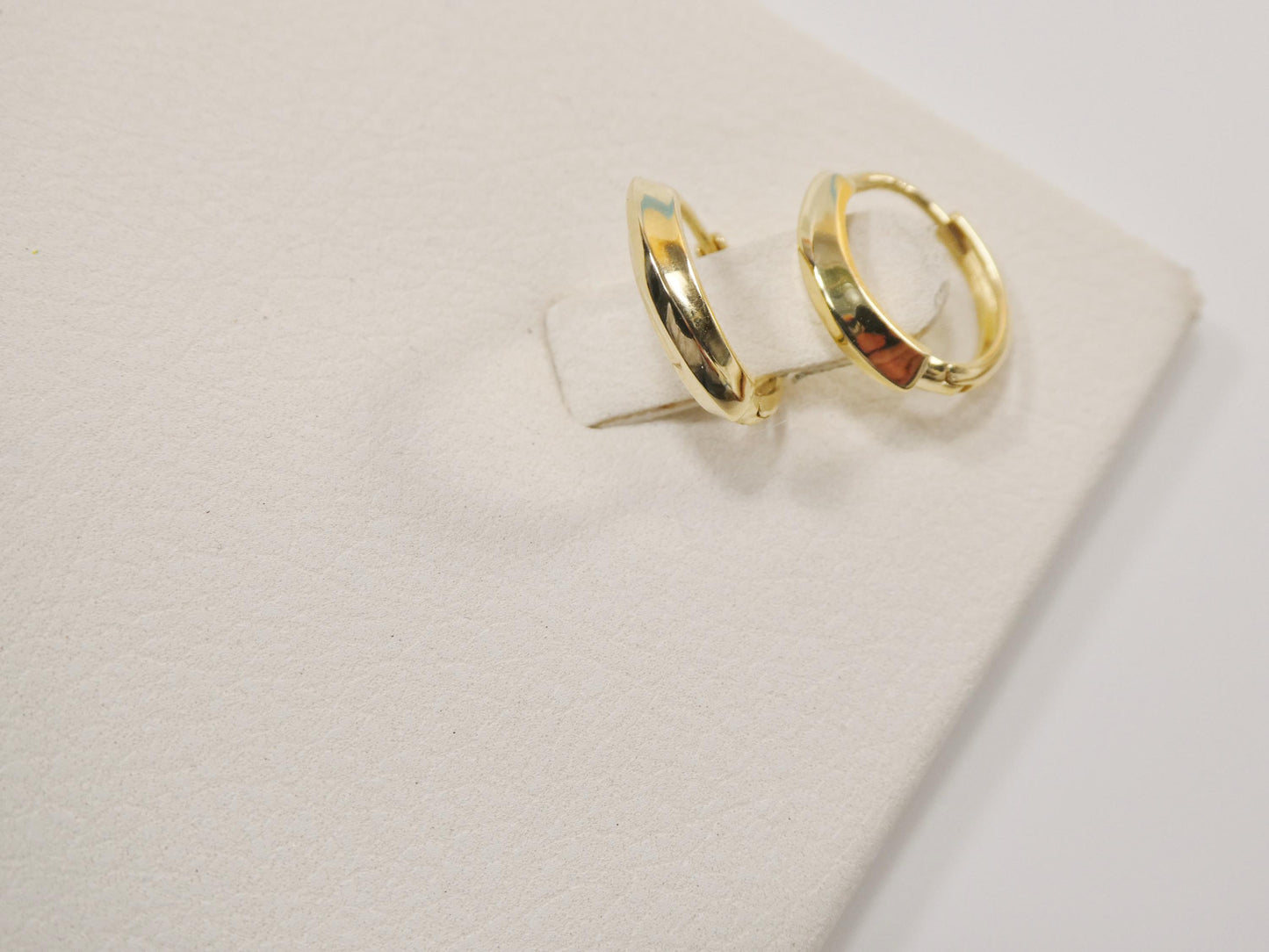 real 10k solid yellow gold designer polish hoop huggie earrings