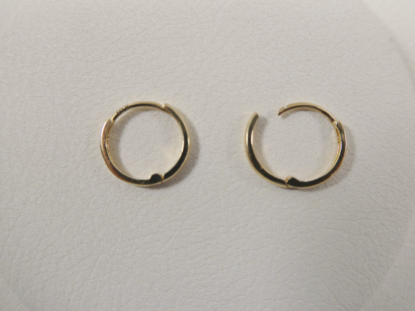 real 10k solid yellow gold tiny simple 9mm 11mm hoop huggie earrings
