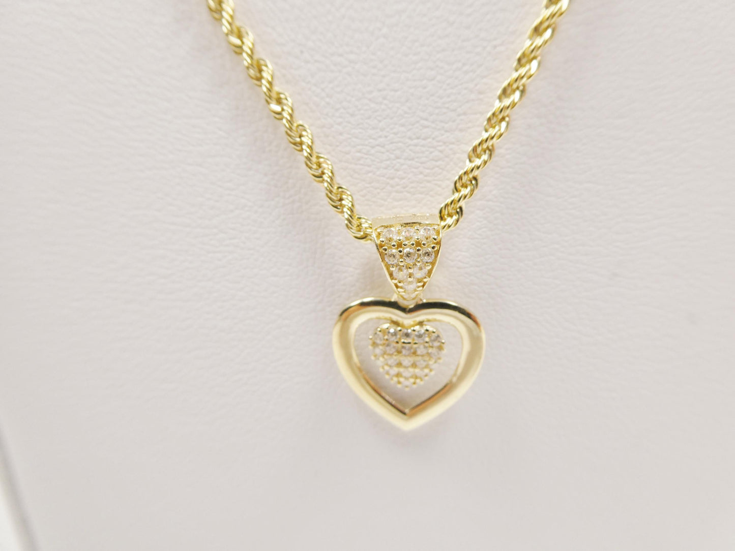 10k real solid yellow gold 16 inch chain and heart pendent set