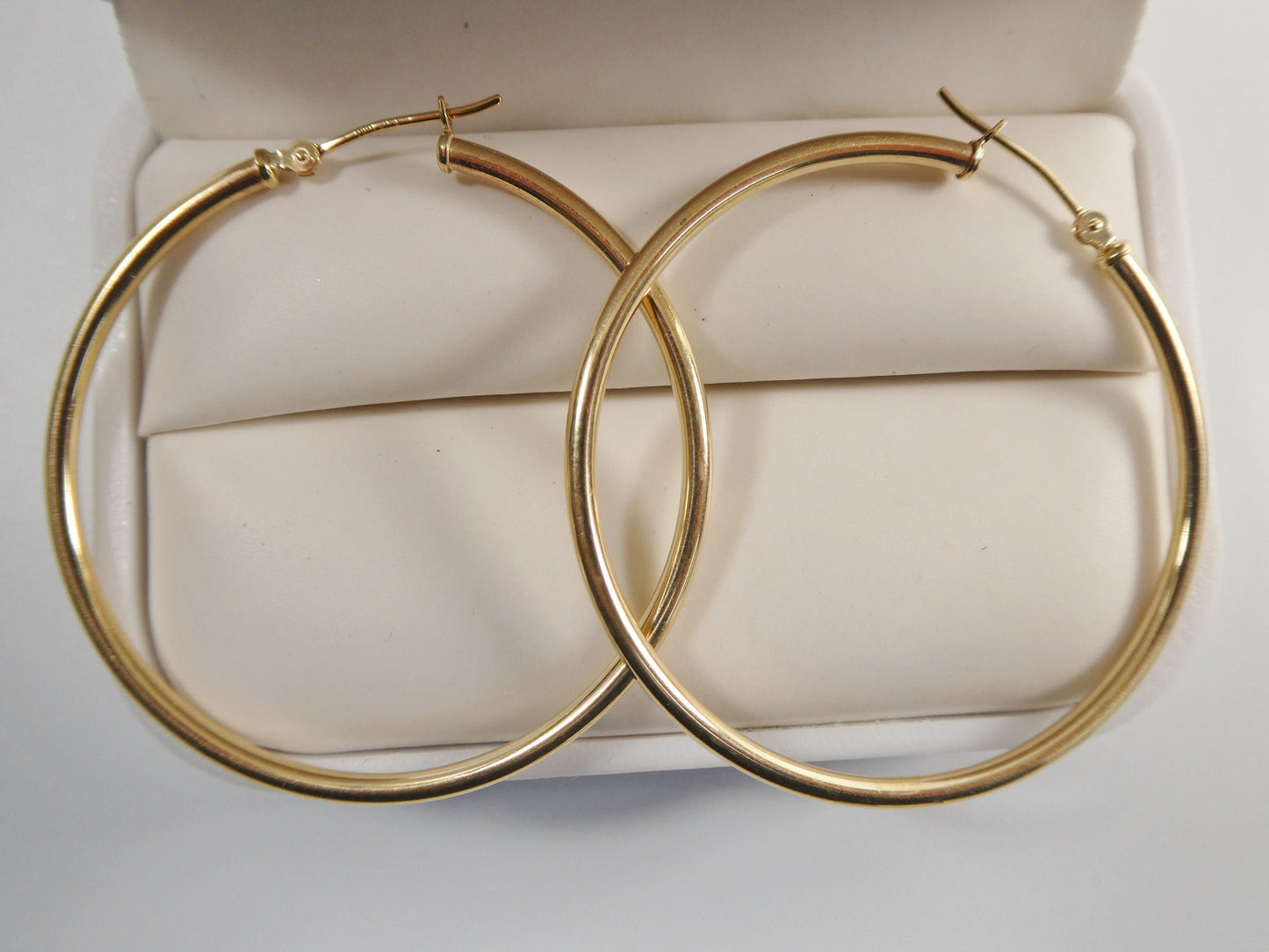10k real solid yellow gold 2mm tube super polish hoop earrings
