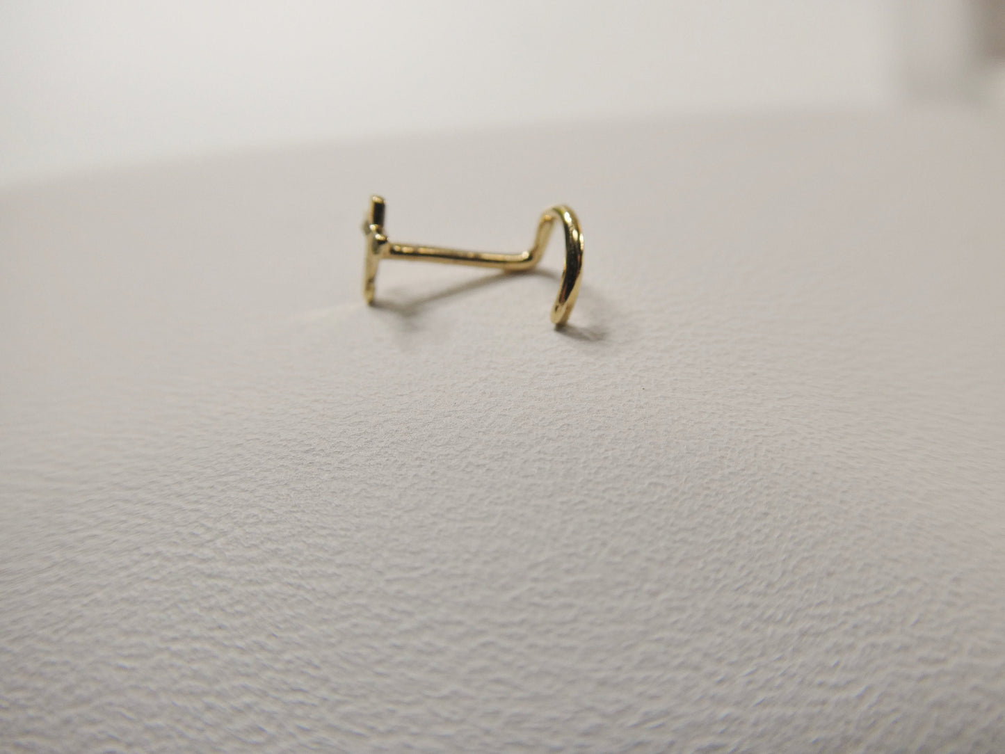 14k real solid yellow gold diamond cut twist cross nose ring