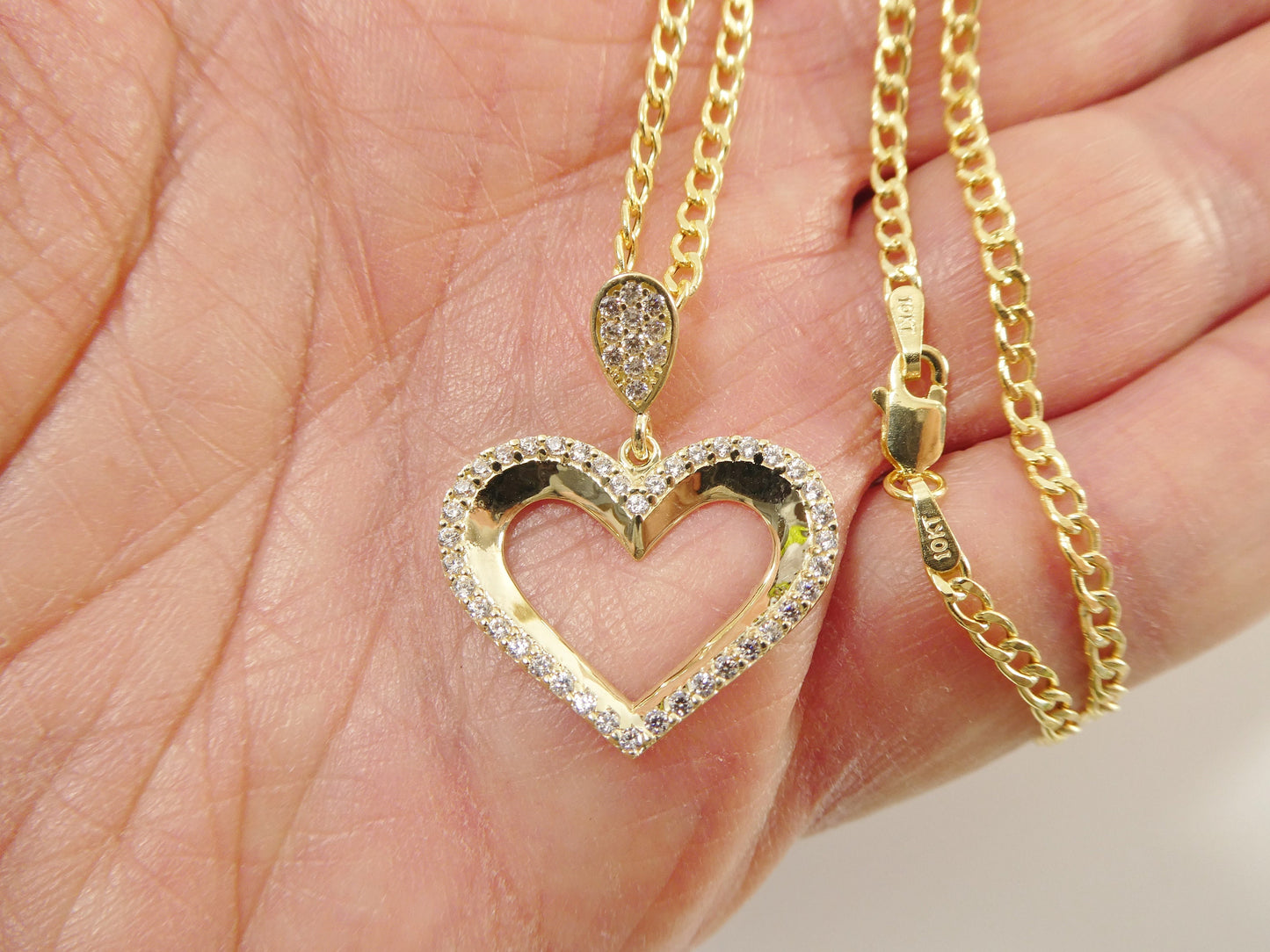 10k real solid yellow gold /16 inch/ 18 inch chain and heart pendent set