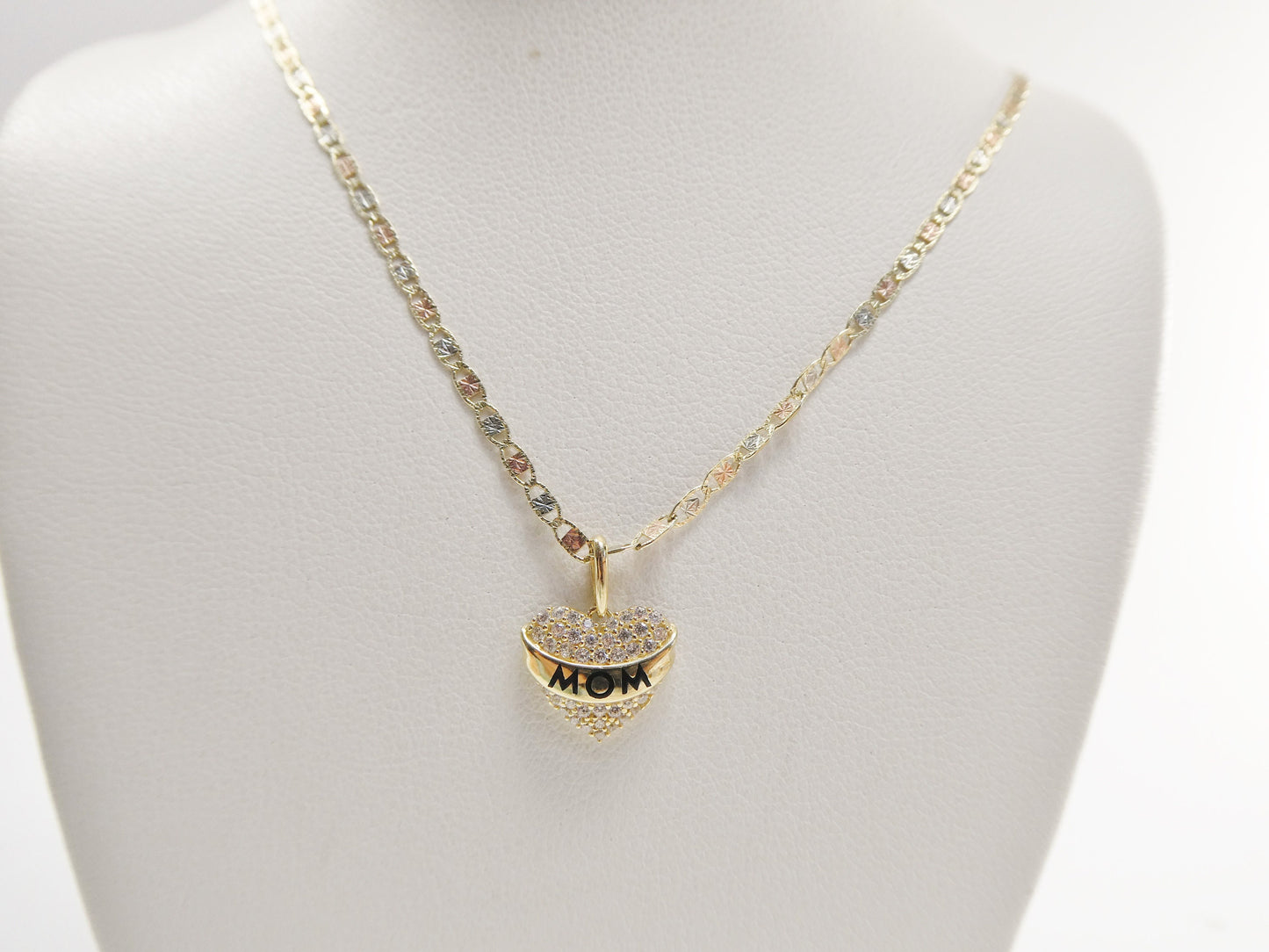 10k real solid yellow gold mom pendent and 16 inch Valentino necklace