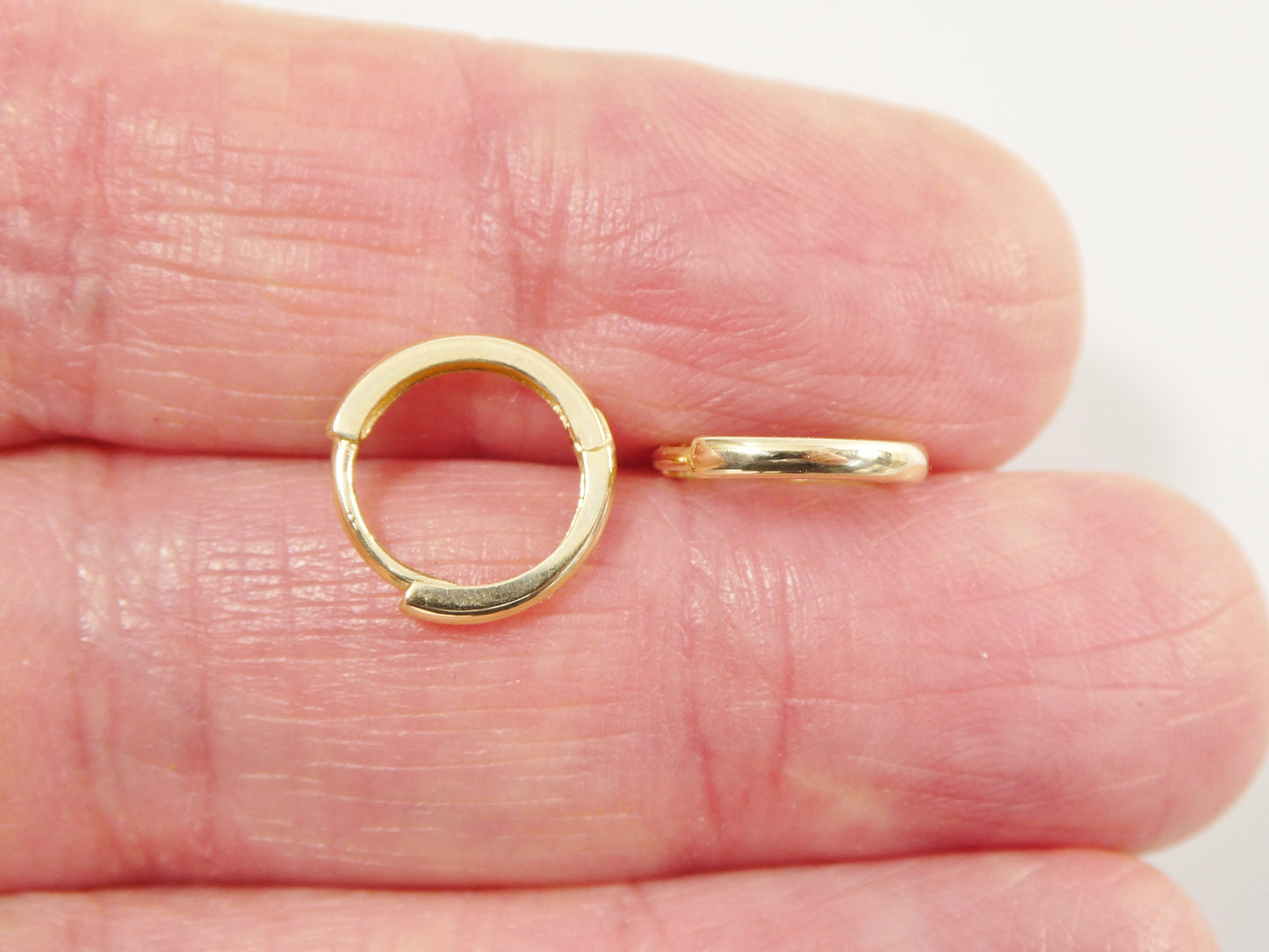 real 10k solid yellow gold 11mm high polish plain hoop huggie earring