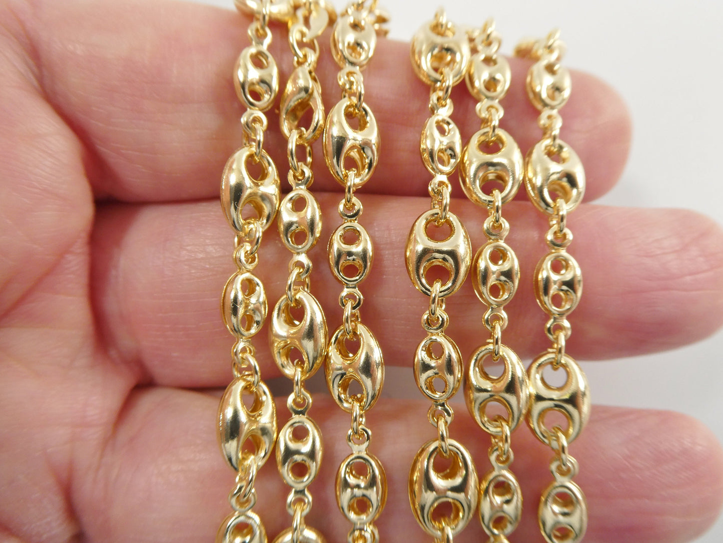 14k gold filled yellow gold puffed mariner necklace