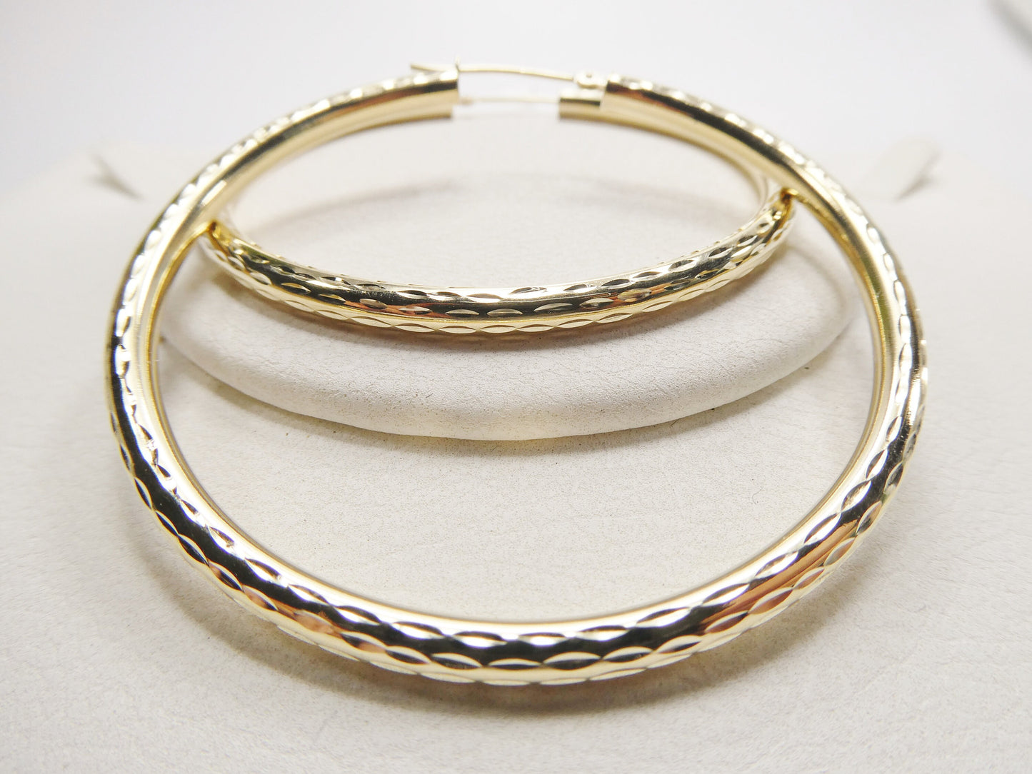 14K real solid yellow gold 50mm round hoop earring snap closure full diamond cut finish