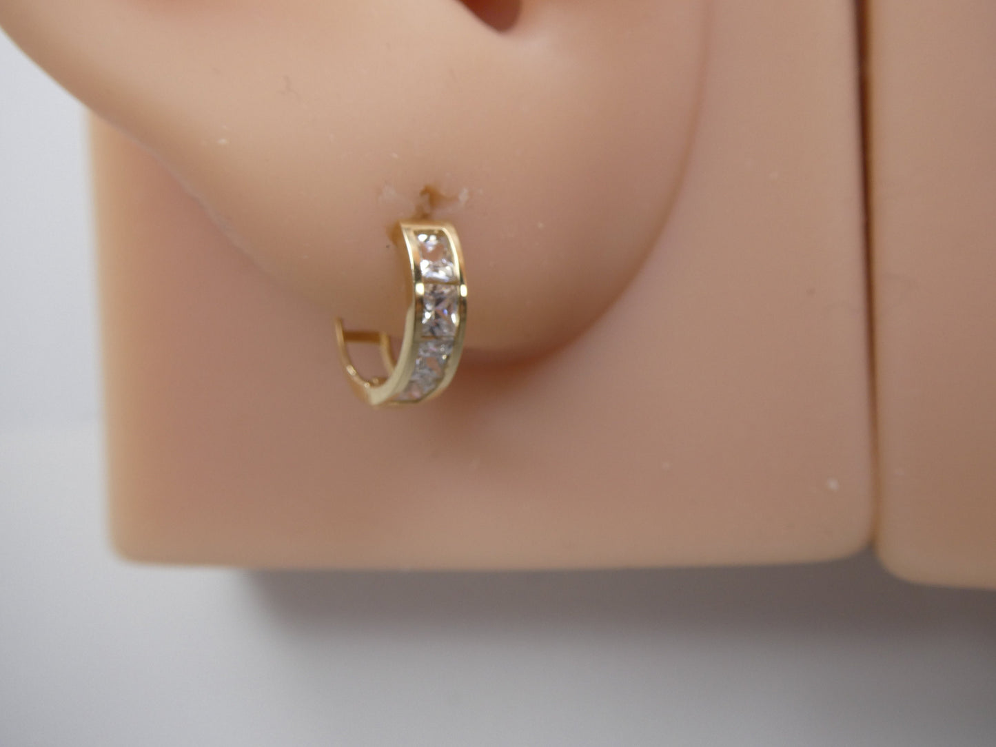 real 10k solid yellow gold square-cut stone hoop huggie earring