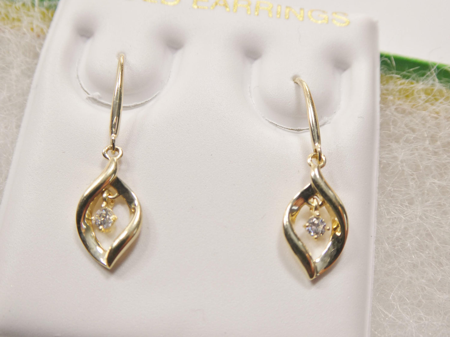 real 10k solid yellow gold dangle fish hook earring