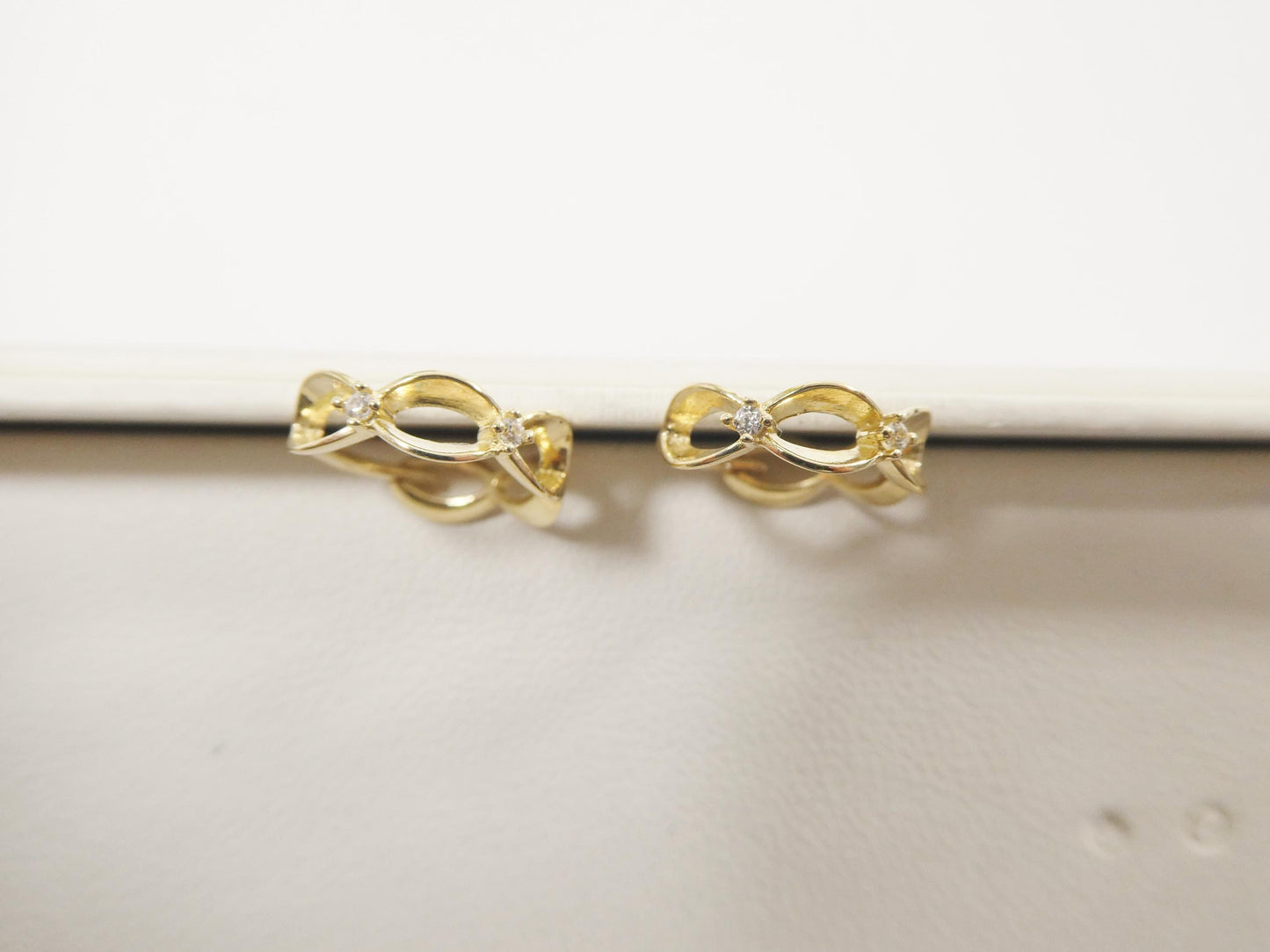 real 10k solid yellow gold designer hoop huggie earrings