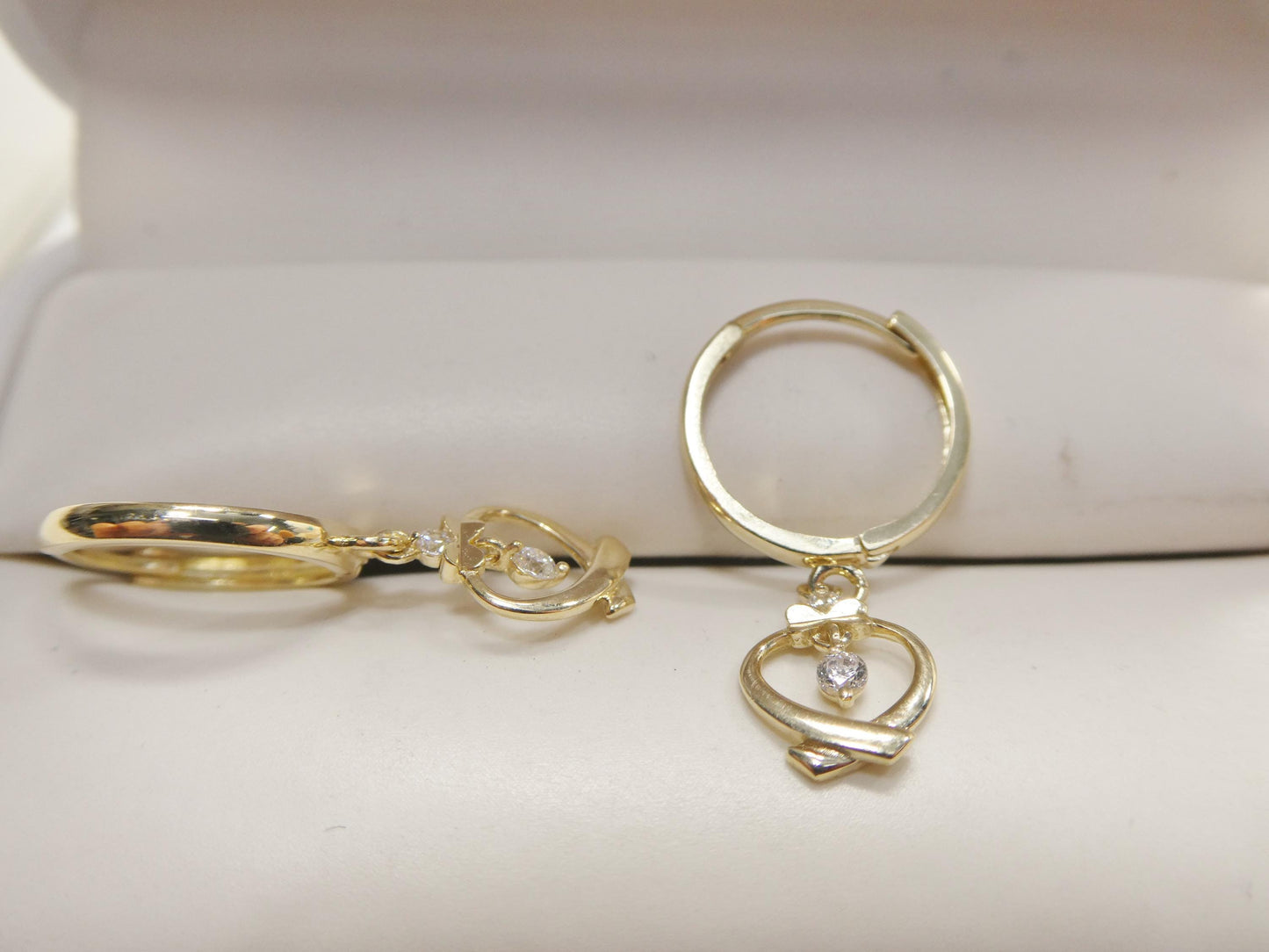 real 10k solid yellow gold designer heart dangling hoop huggie earrings