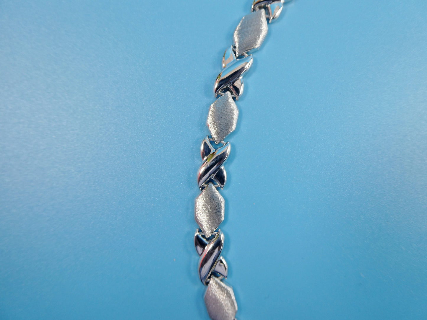 14k white gold color tone necklace xoxo satin finish over real 925 sterling silver