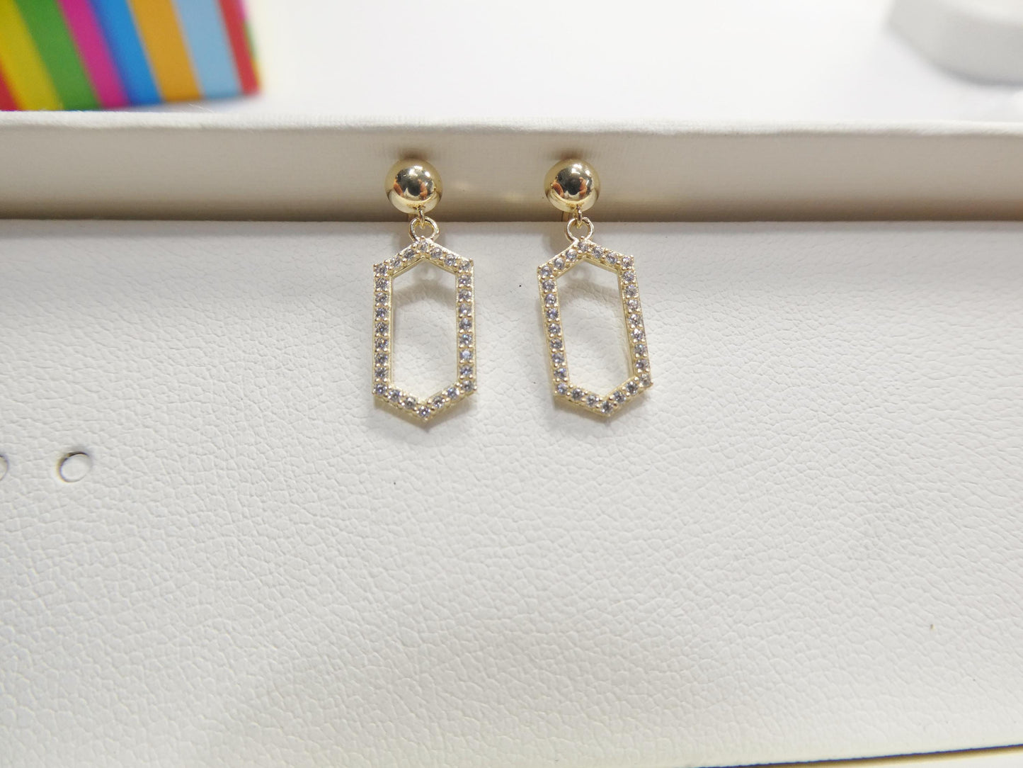 real 10k solid yellow gold design paperclip push post earrings