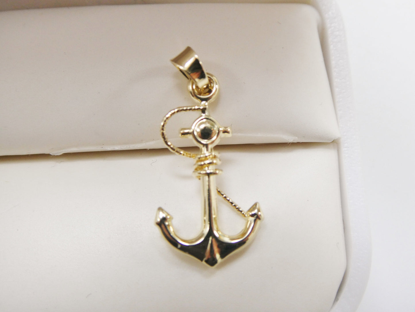 14k real solid yellow gold anchor pendent and robe necklace