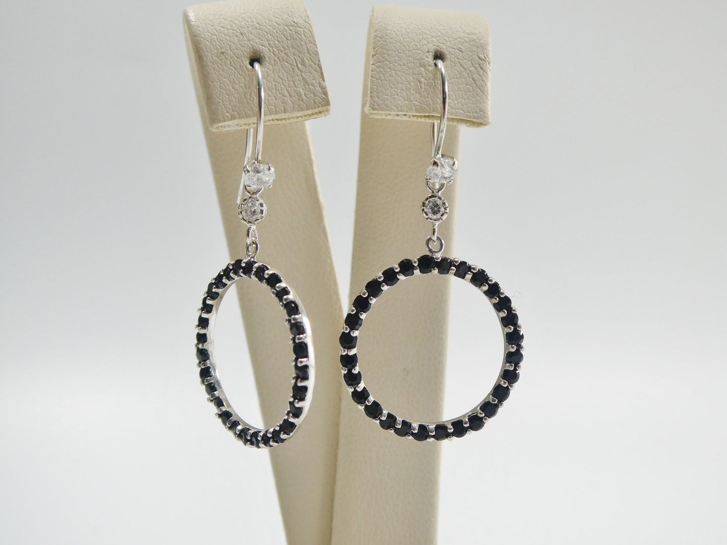 14k real solid white gold black stone circle earring