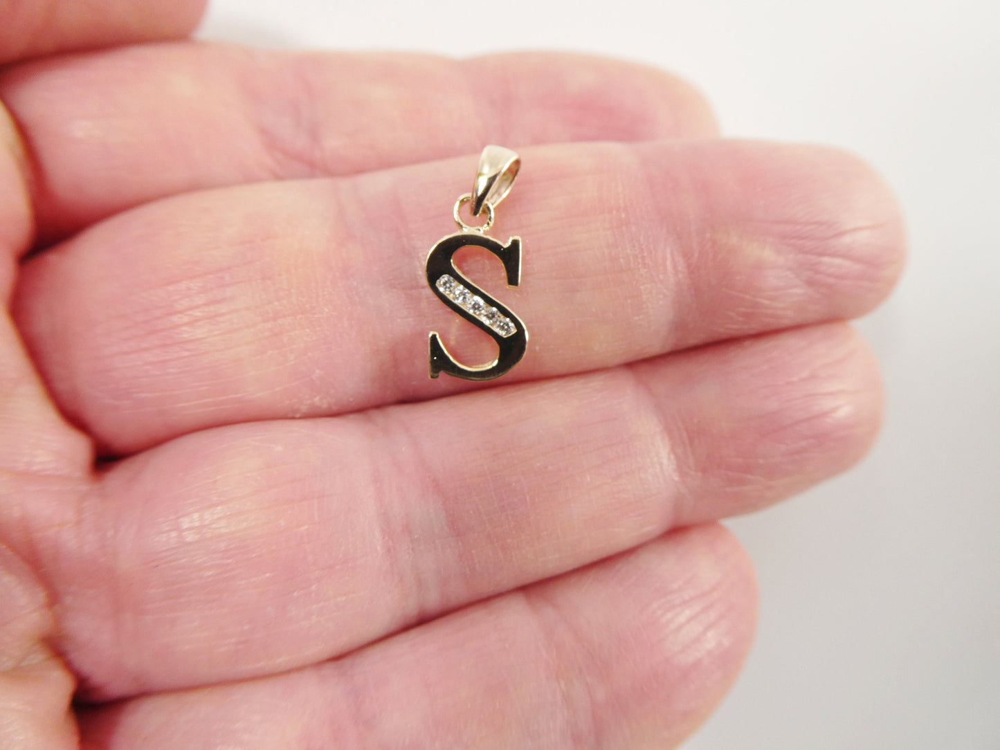 10k real solid yellow gold small initial alphabet pendent charm
