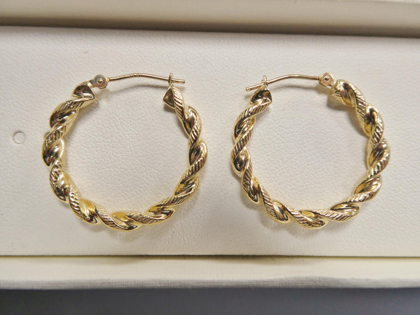 14k real solid yellow gold classic twist earrings