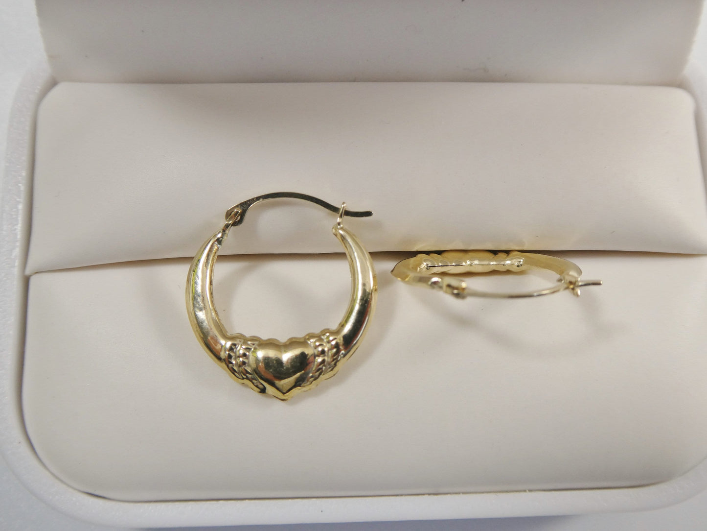 10k real solid yellow gold small heart earrings
