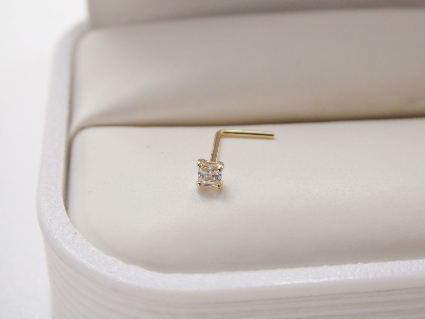 14k real solid yellow gold L SHAPE 2mm square stone stud nose ring