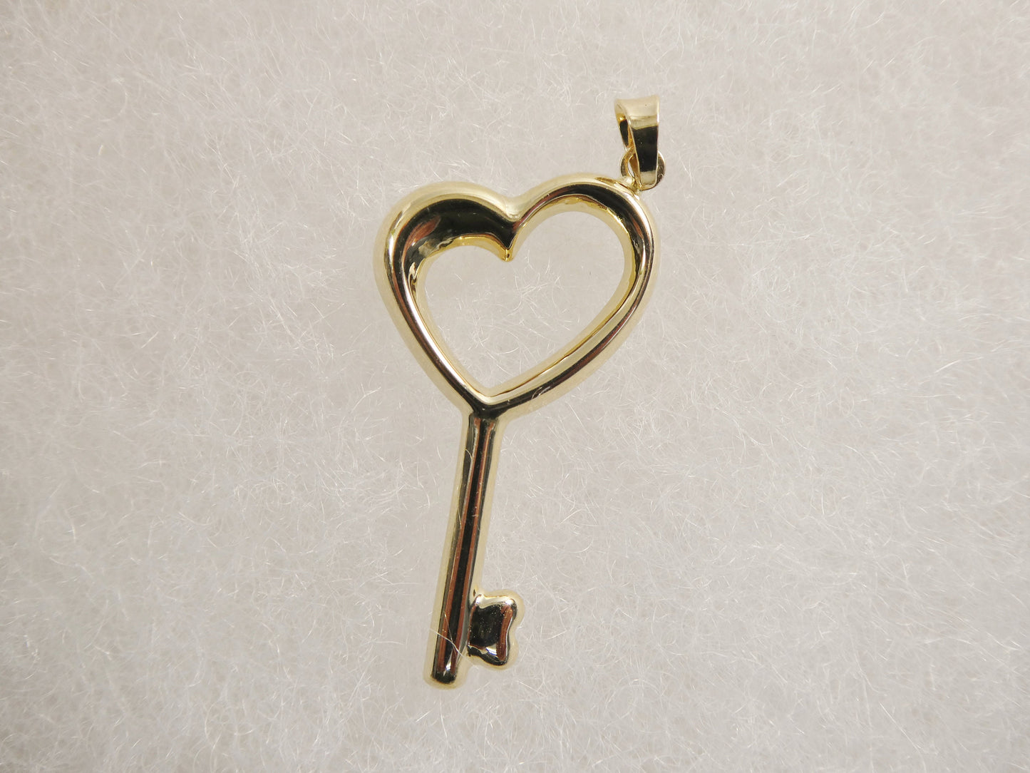 real 14k solid yellow gold high polish key charm