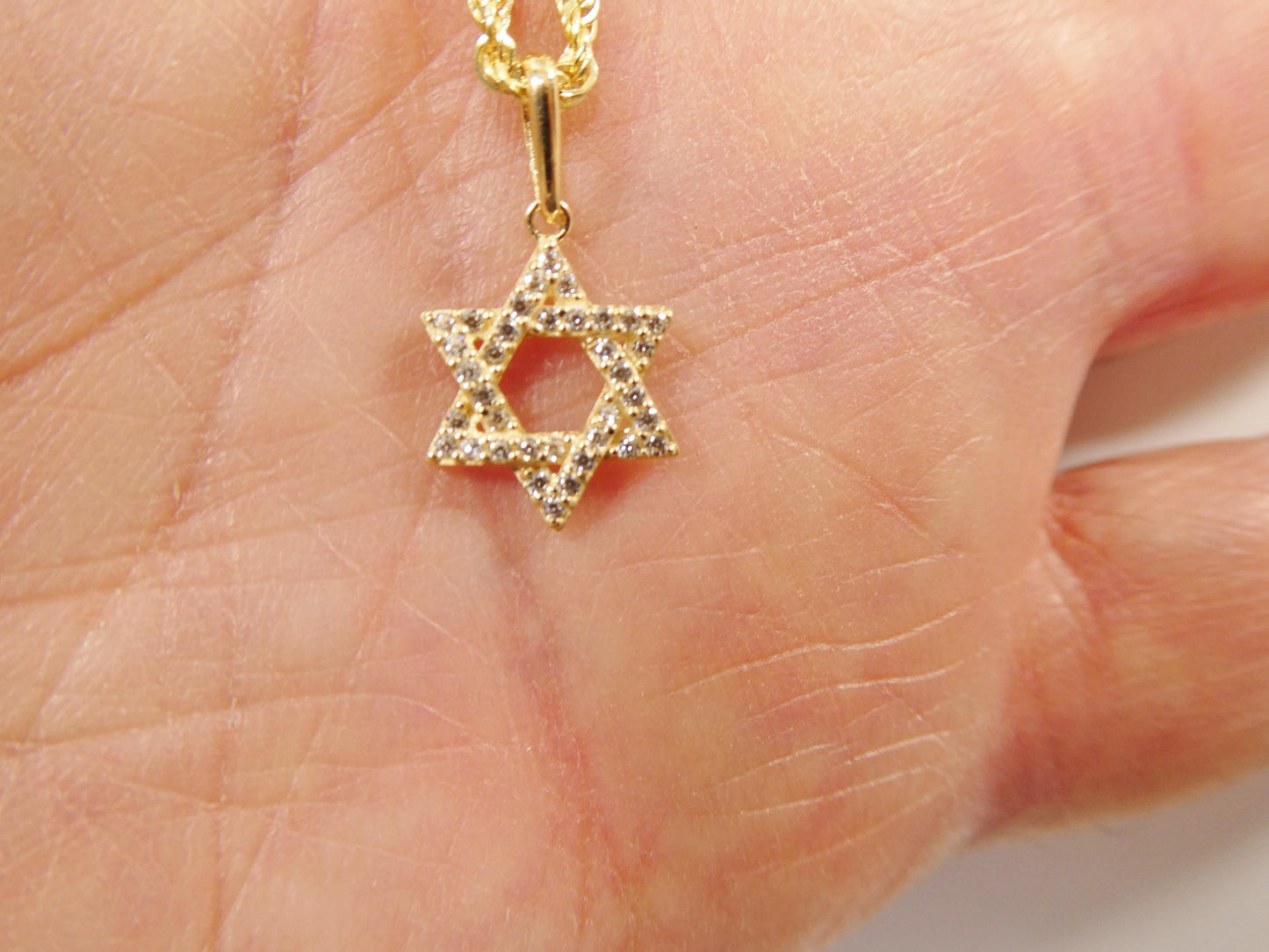 14k real solid yellow gold star David pendent and rope necklace