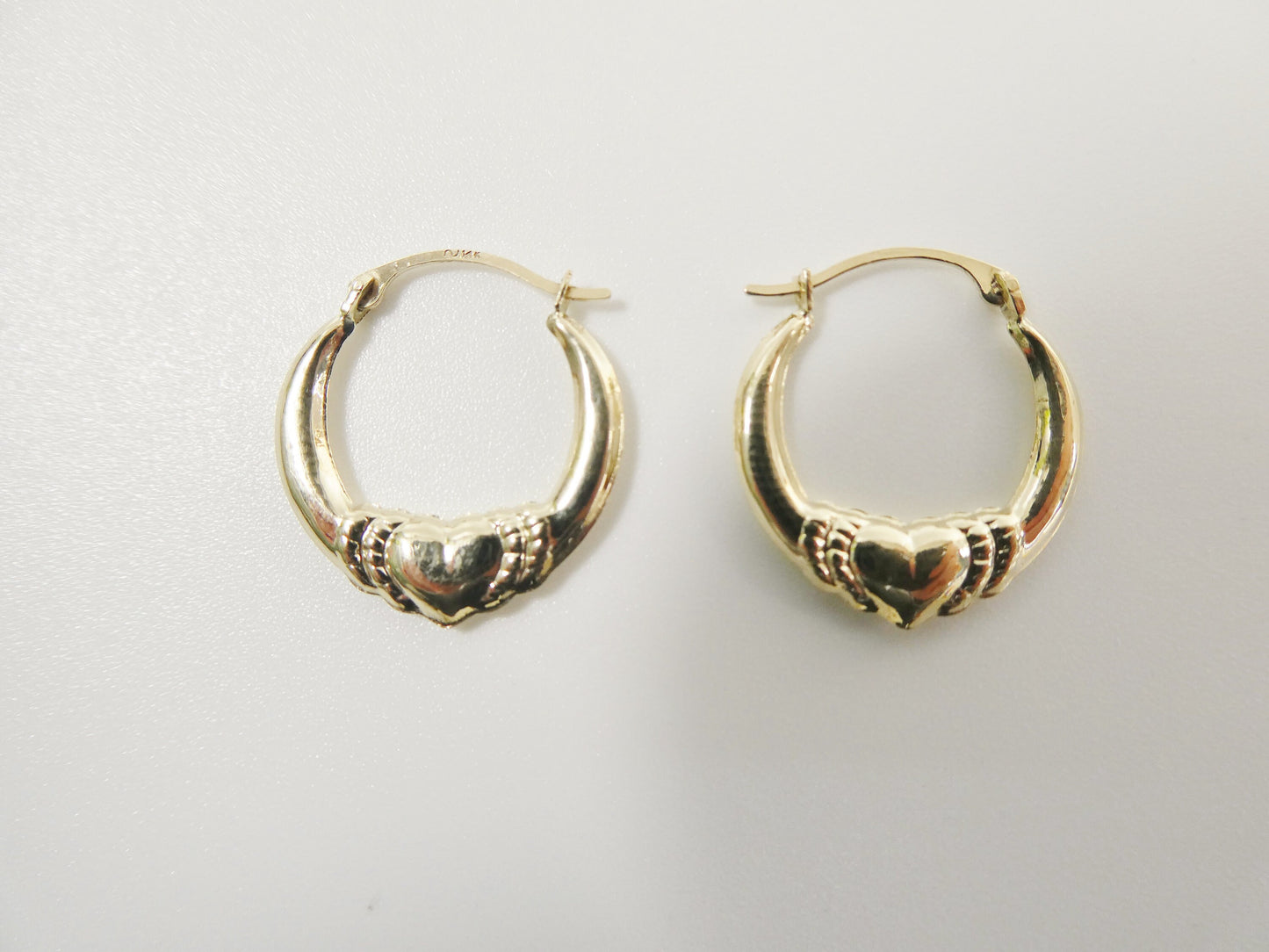 14k real solid yellow gold small heart hoop design earrings