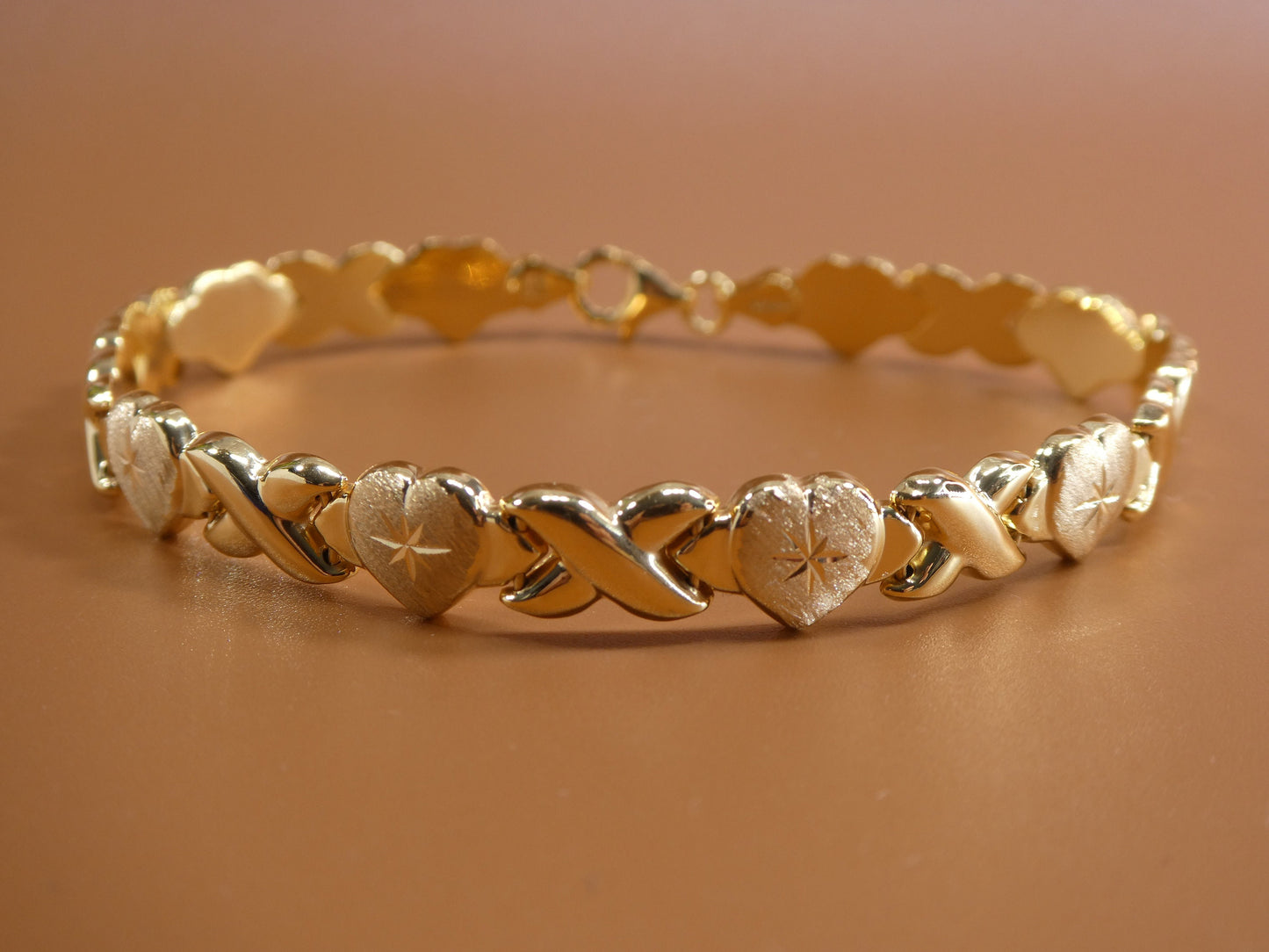 6.5 / 7 / 8 / 10 inch xoxo heart stampato bracelet all yellow tone 14k yellow gold color finish over real 925 sterling silver