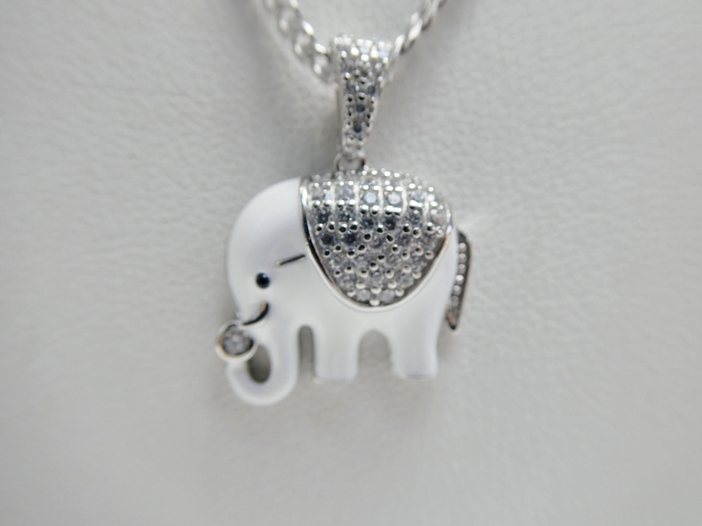 real 925 sterling silver enamel elephant pendent and 18 inch chain