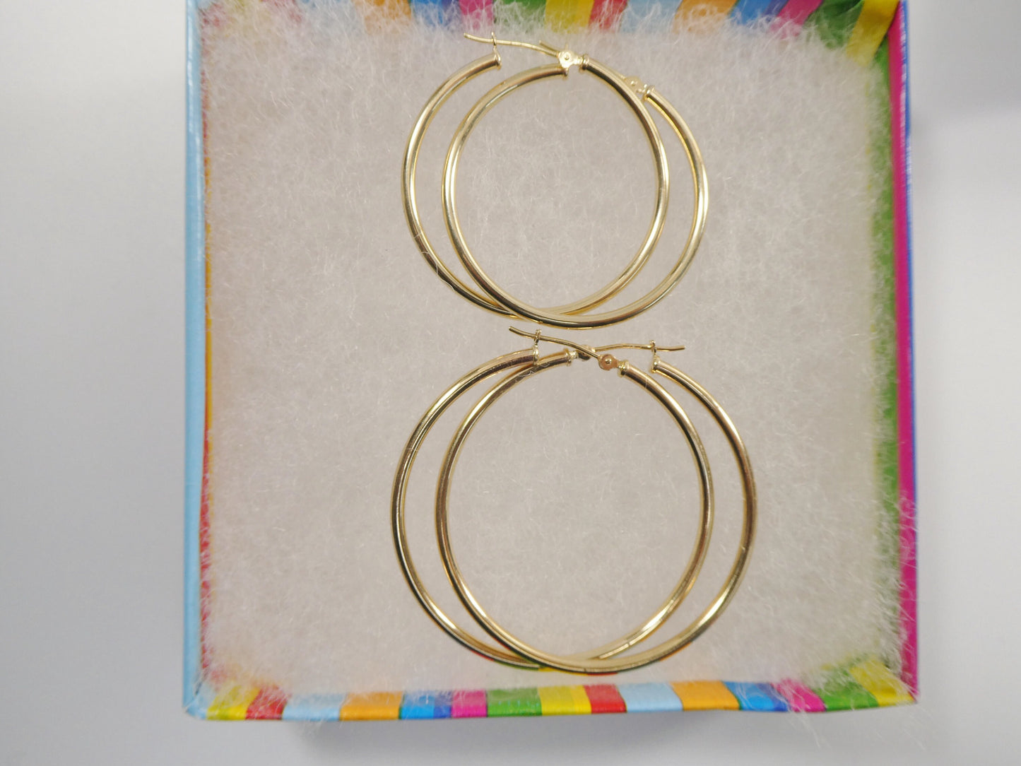 10k real solid yellow gold 2mm tube super polish hoop earrings