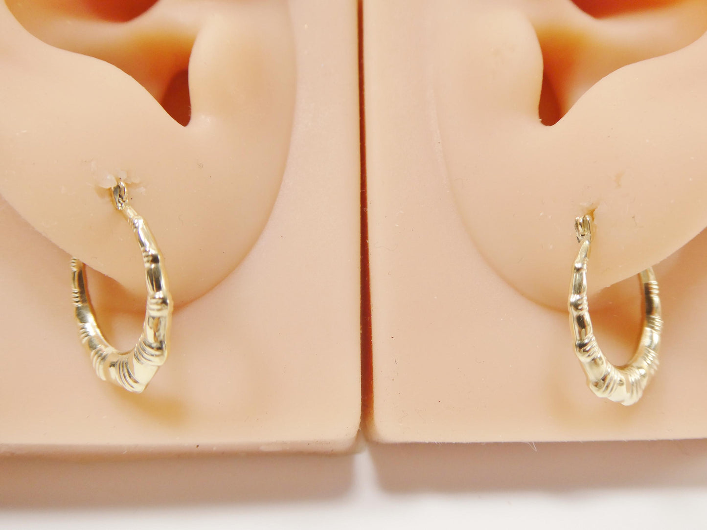 10k real solid yellow gold 18MM classic design hoop earring
