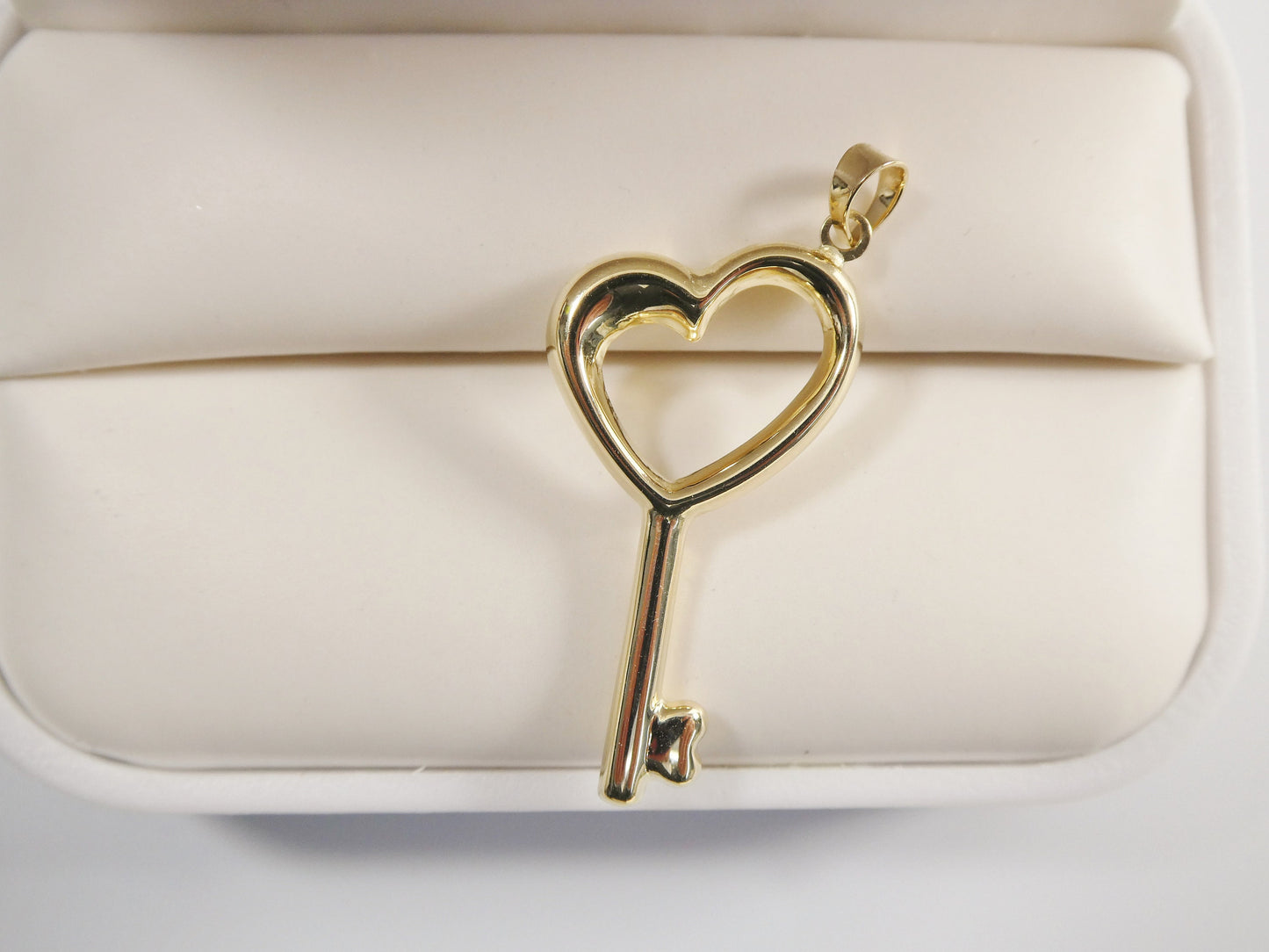 real 14k solid yellow gold high polish key charm