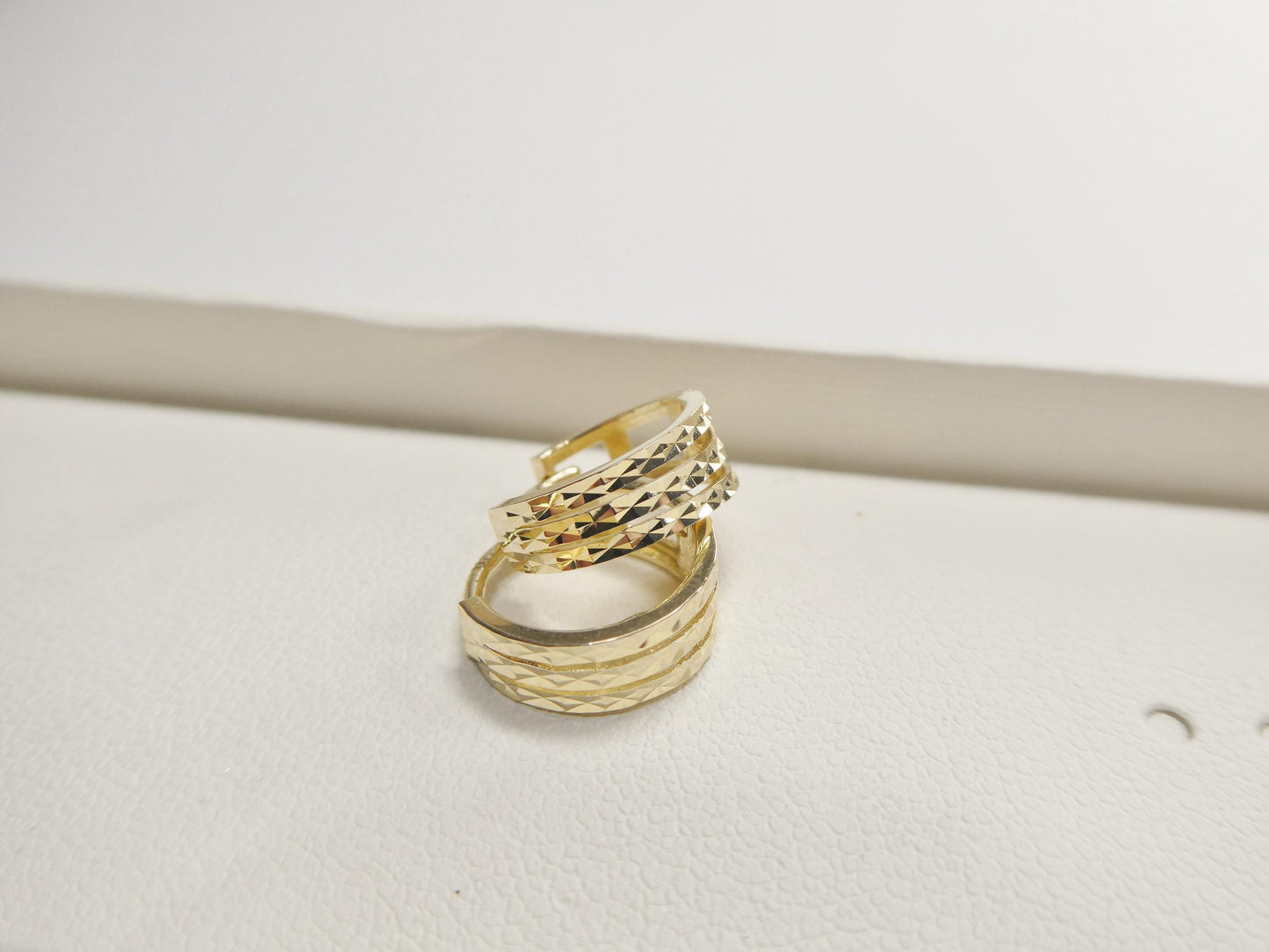 real 10k solid yellow gold designer diamond cut hoop huggie earrings
