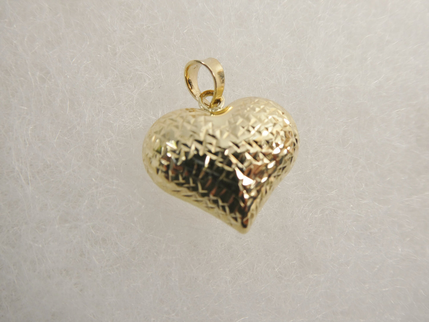 14k real solid yellow gold full diamond cut heart charm pendent