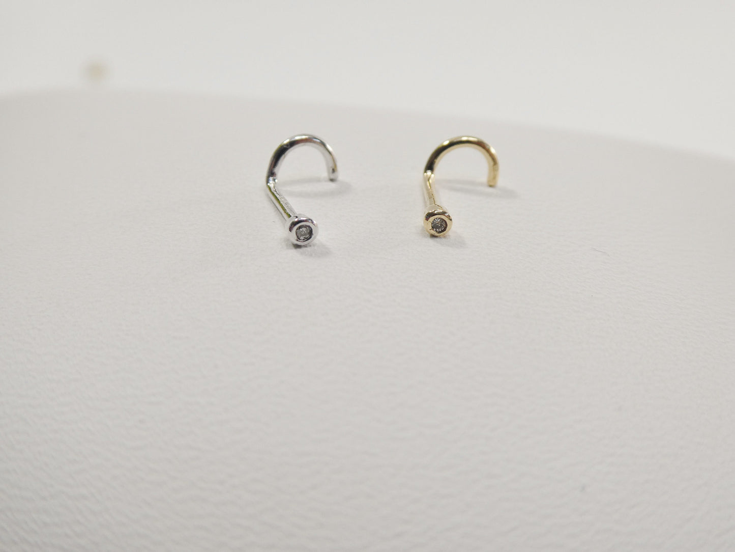 14k real solid yellow gold real diamond stone twist nose ring