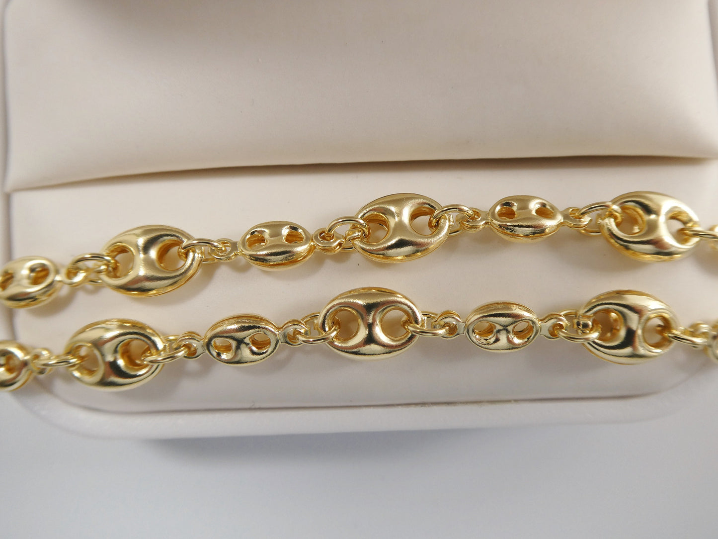 14k gold filled yellow gold puffed mariner necklace