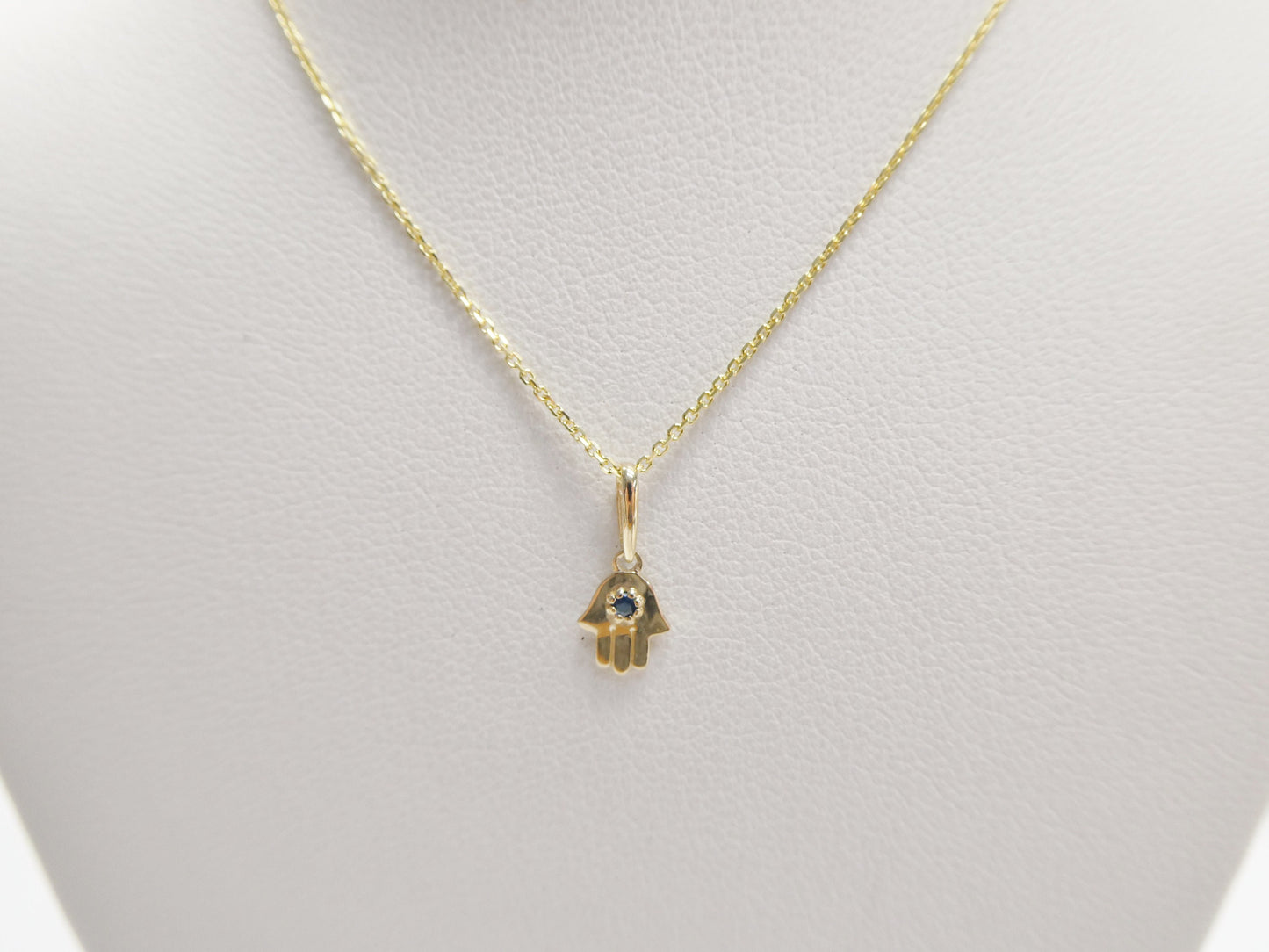 14k real solid yellow gold tiny hand hamsa pendent and cable necklace