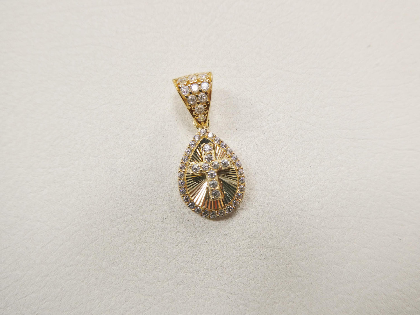 10k real solid yellow gold cross pendent and rope necklace