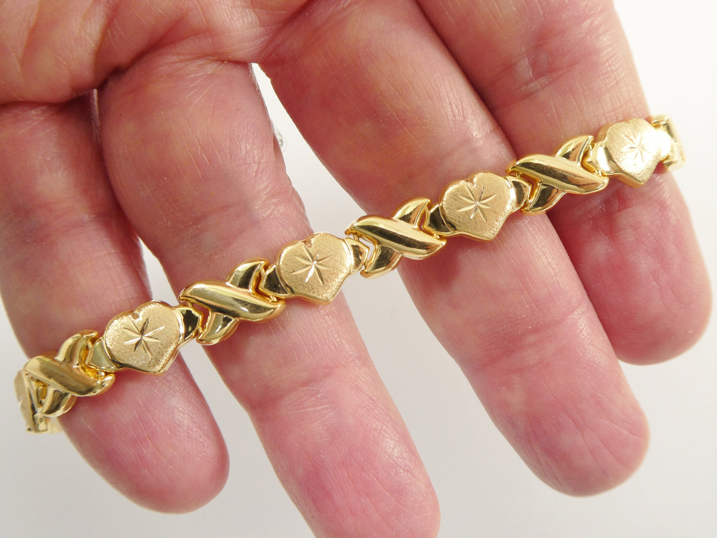 6.5 / 7 / 8 / 10 inch xoxo heart stampato bracelet all yellow tone 14k yellow gold color finish over real 925 sterling silver