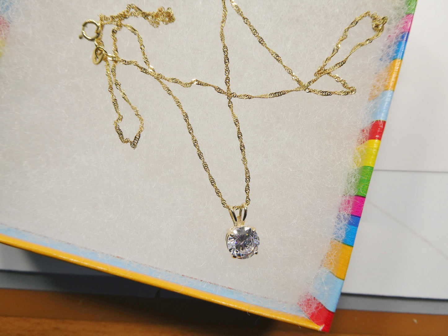 10k real solid yellow gold 16 inch chain and round stone solitaire pendent set
