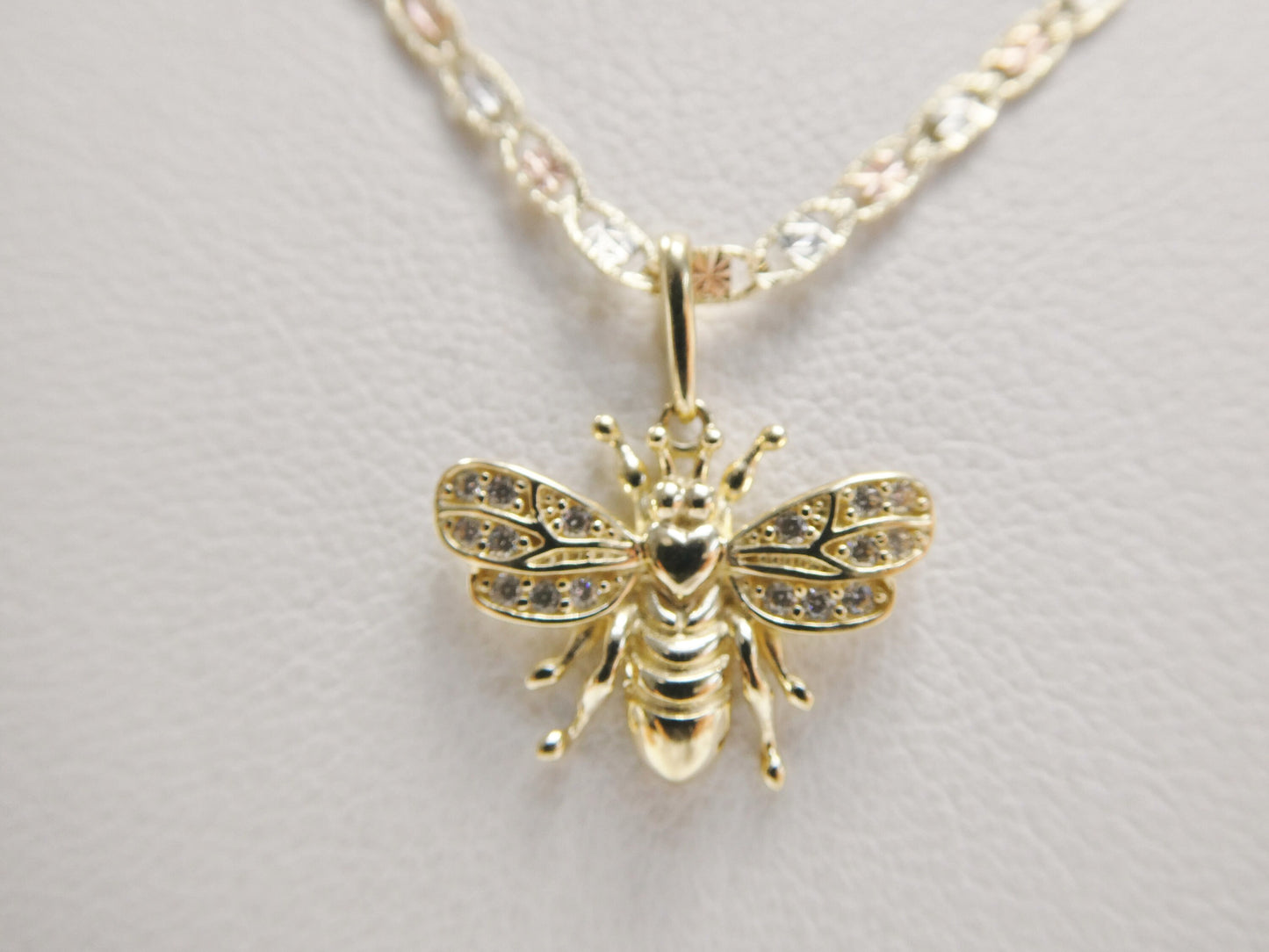 10k real solid yellow gold small honey bee pendent and 16 inch Valentino necklace