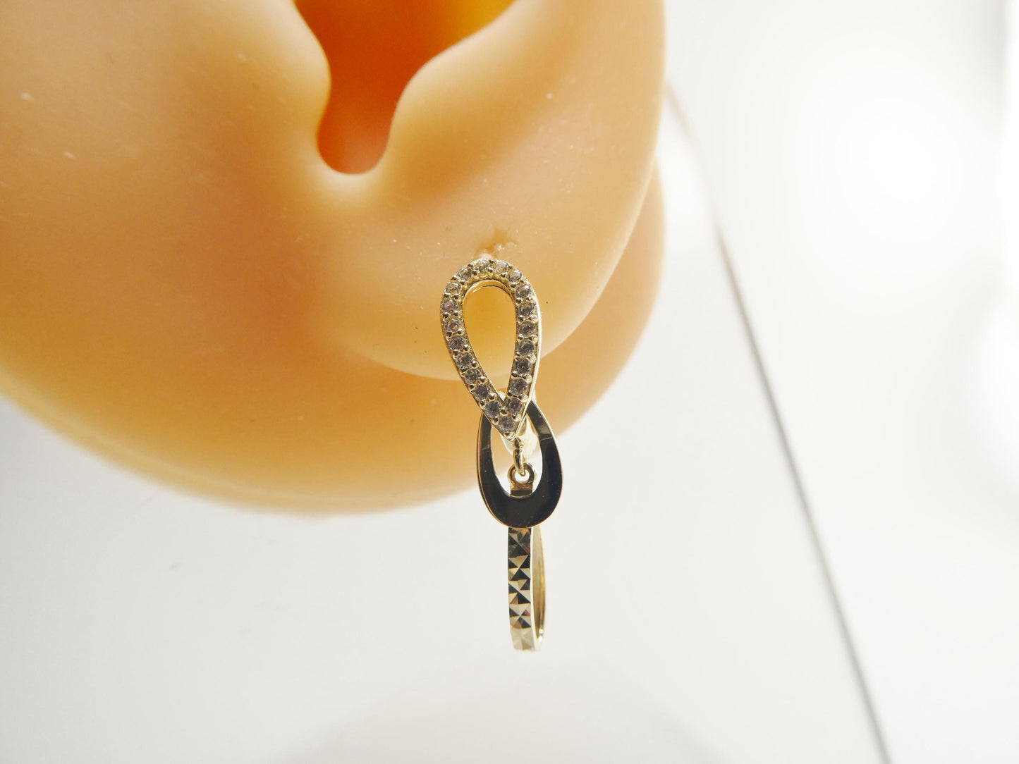 real 10k solid yellow gold designer teardrop hoop huggie earrings