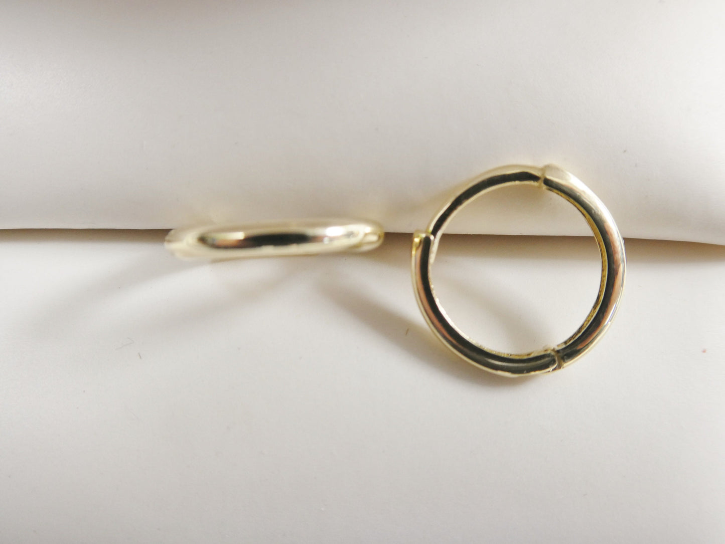real 10k solid yellow gold 12mm high polish plain hoop huggie earring