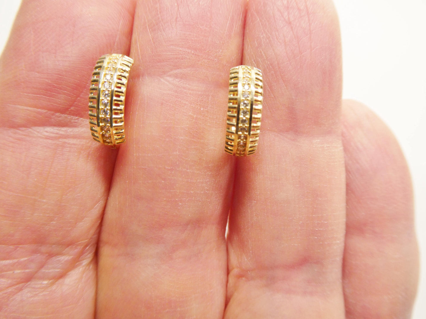 real 10k solid yellow gold designer hoop huggie earrings