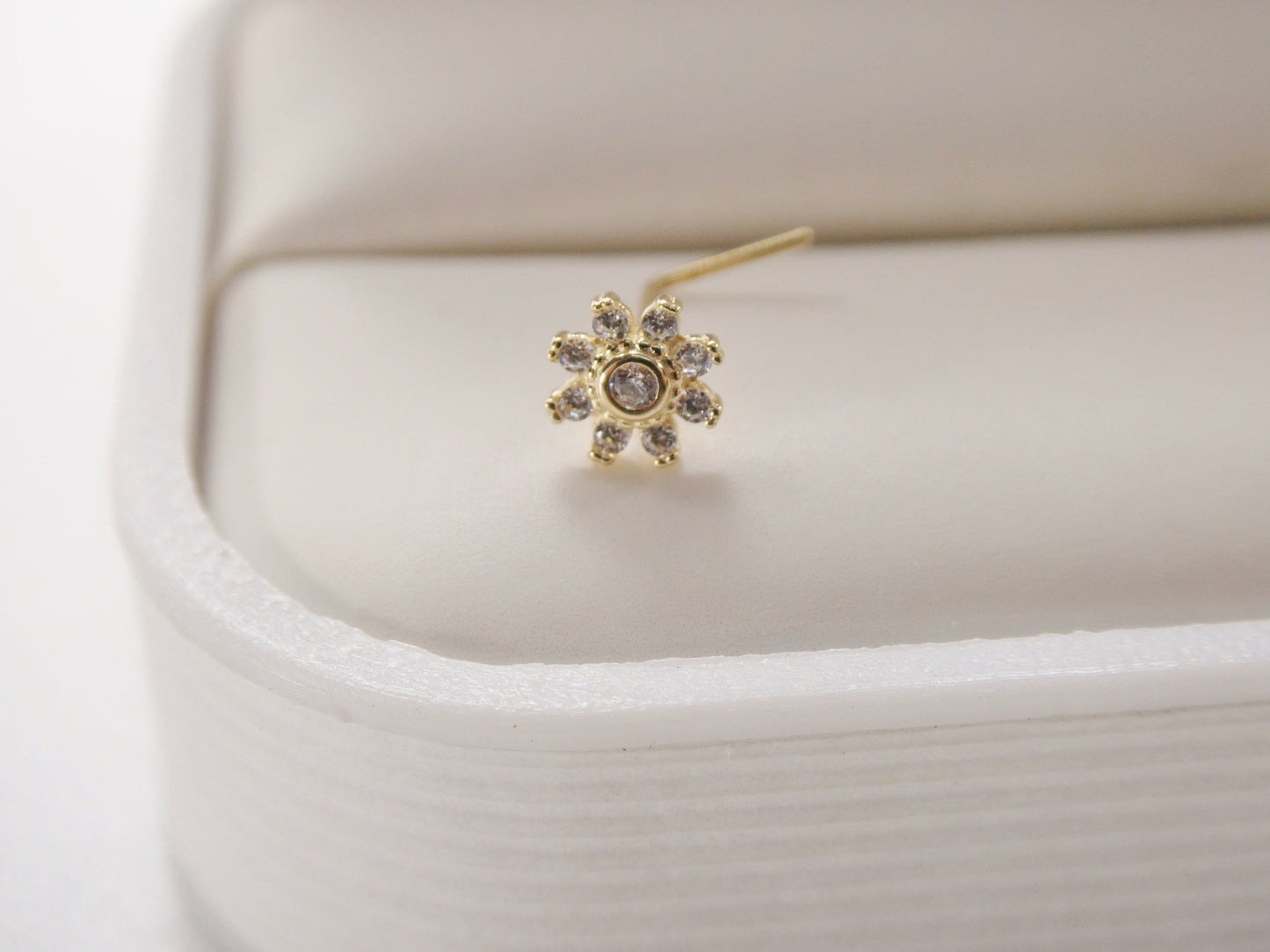 14k real solid yellow gold L SHAPE flower stud nose ring