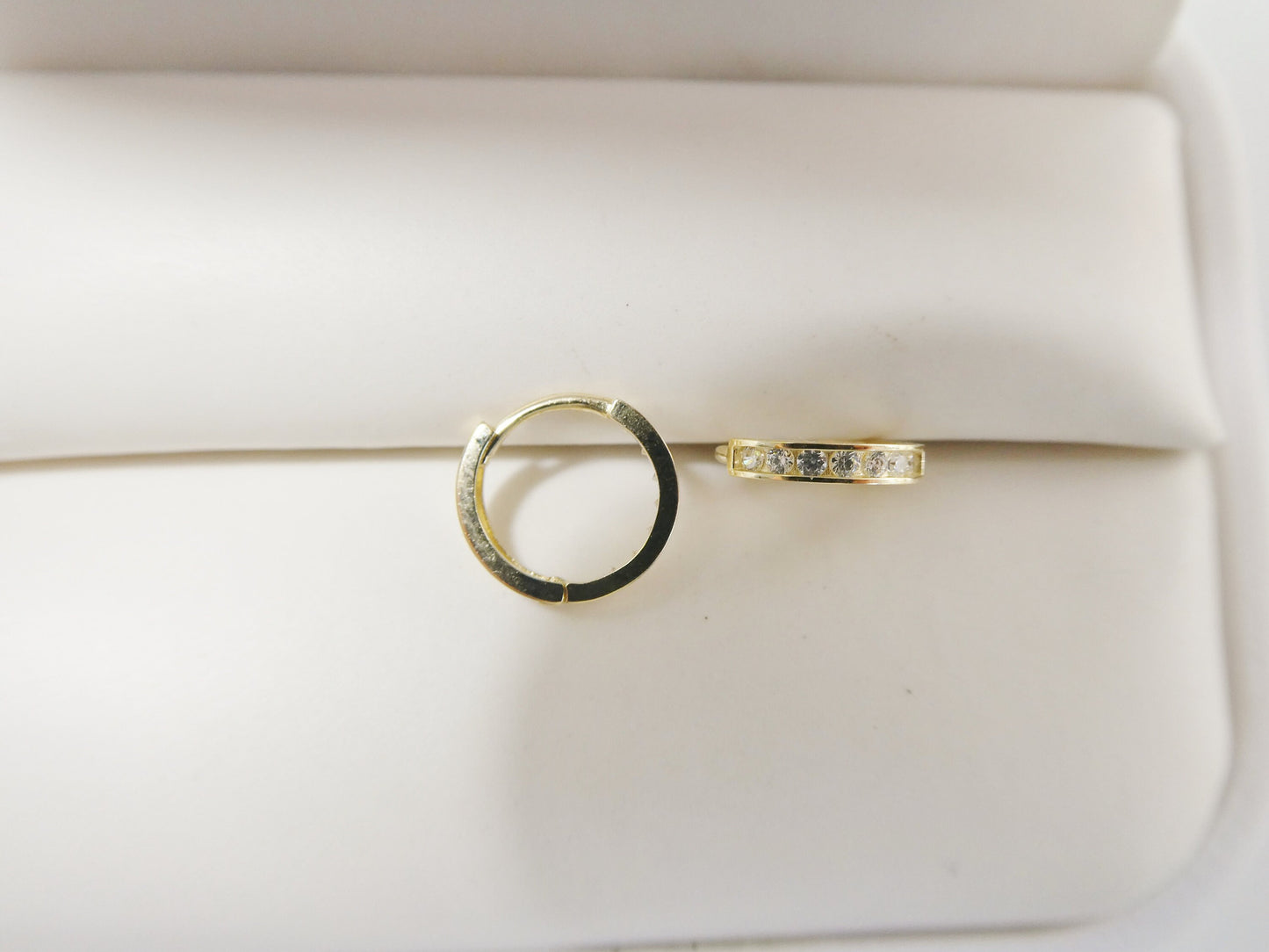 real 10k solid yellow gold earring / cartilage daith tiny hoop huggie earring