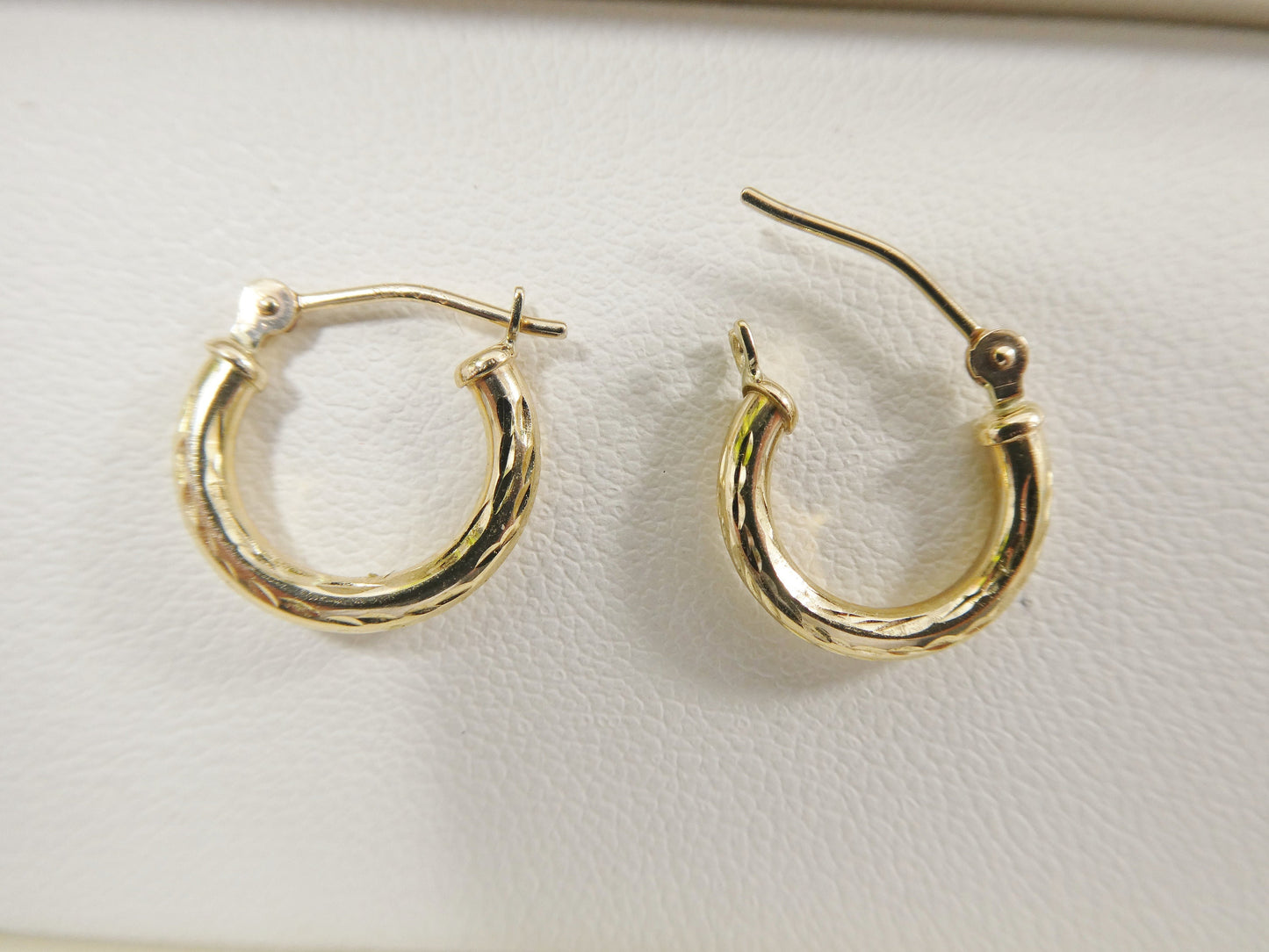 real 10k solid yellow gold diamond cut hoop 12mm tube earring