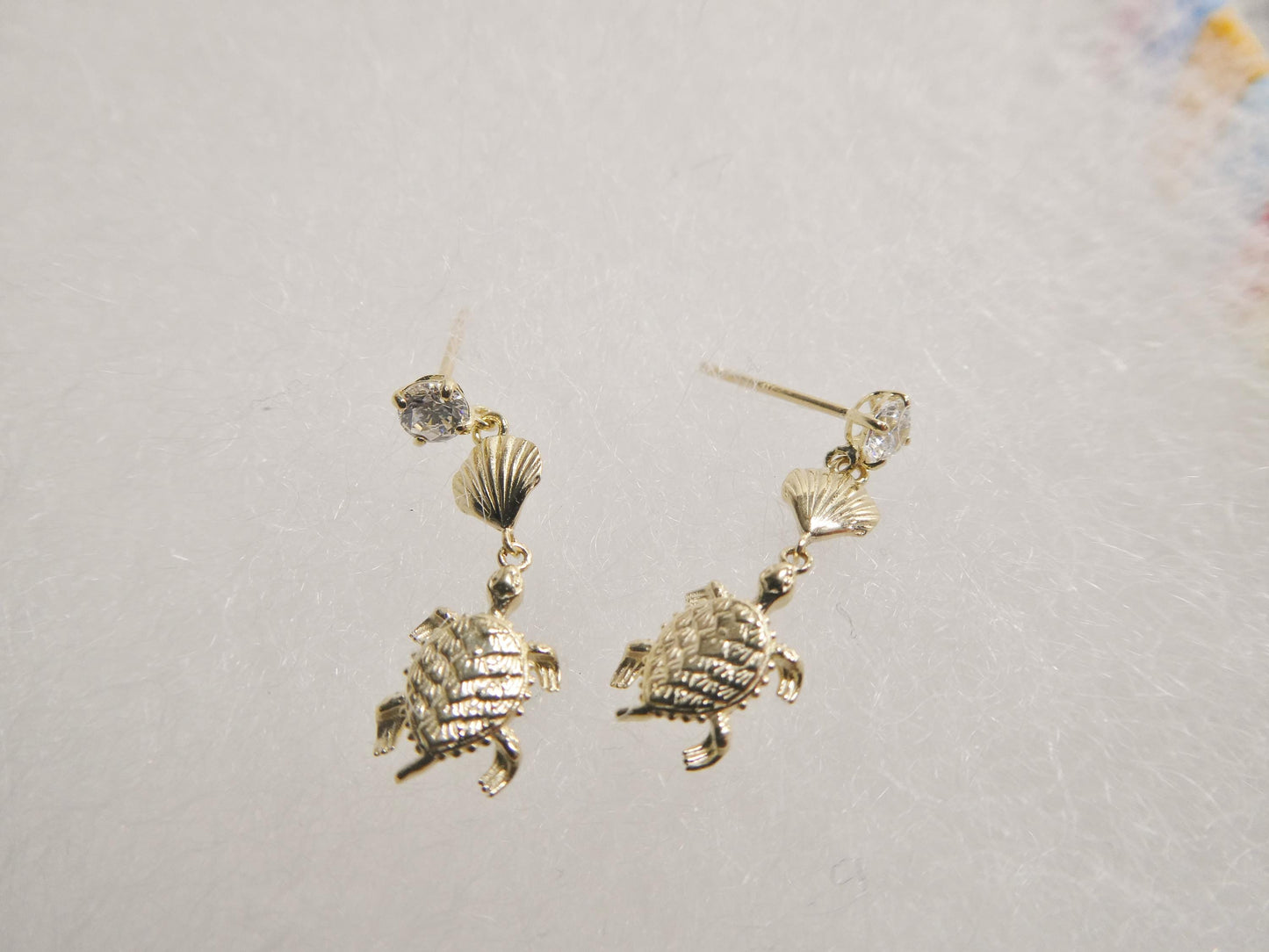 real 10k solid yellow gold turtle dangling push post earrings