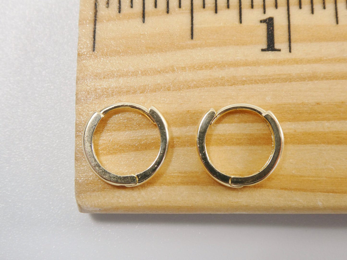 real 10k solid yellow gold 11mm high polish plain hoop huggie earring